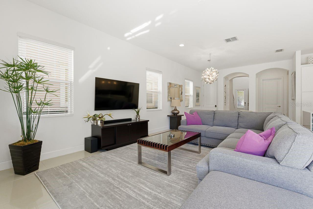 Image 11 of 40 For 1437 Fairview Circle