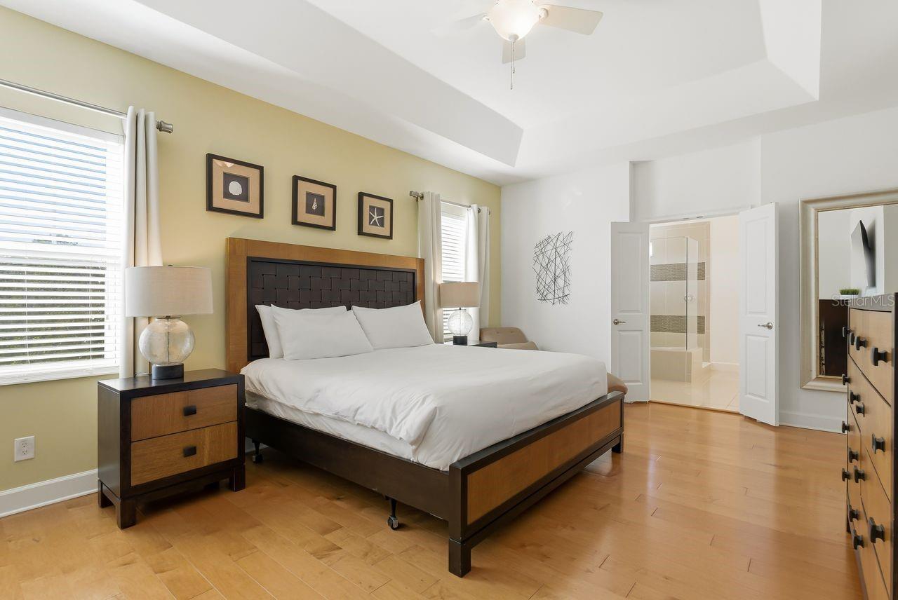 Image 24 of 40 For 1437 Fairview Circle