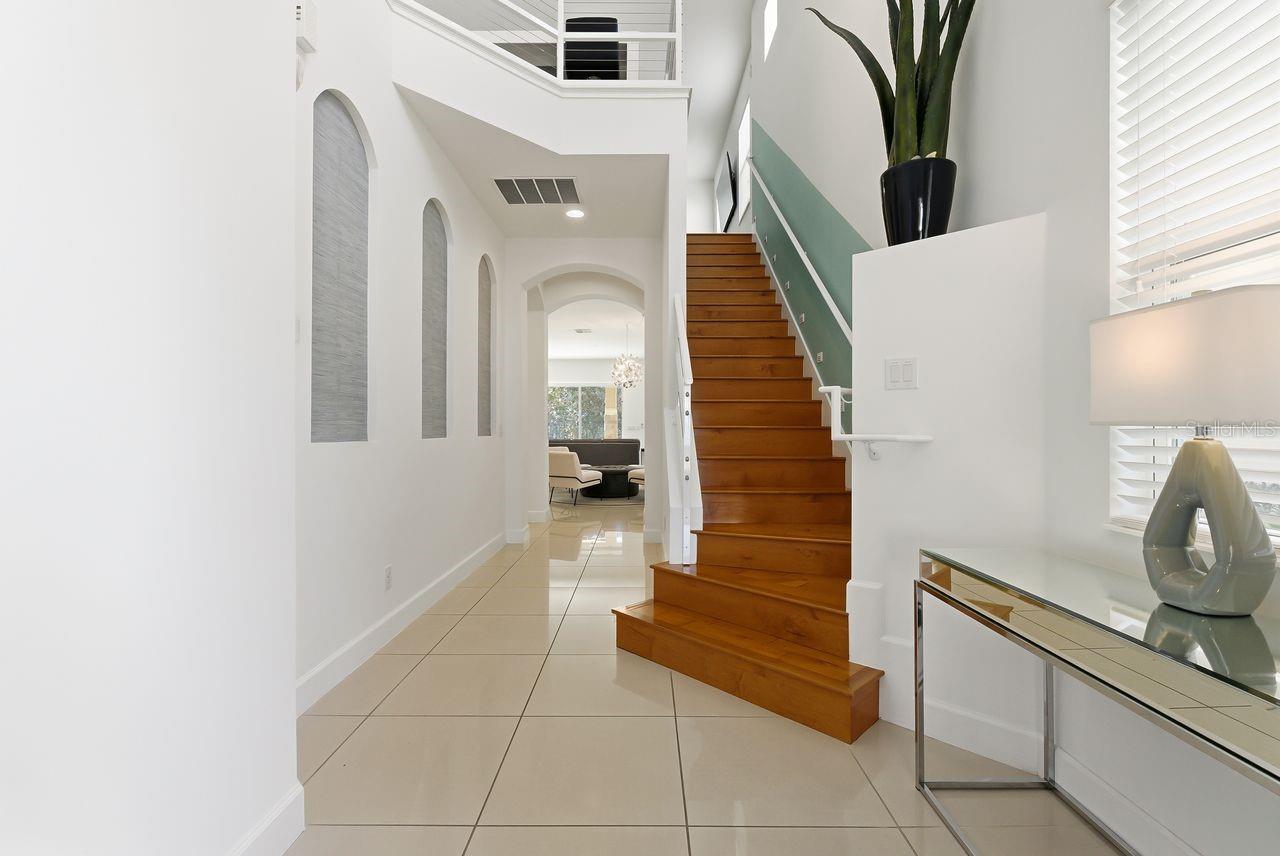 Image 6 of 40 For 1437 Fairview Circle