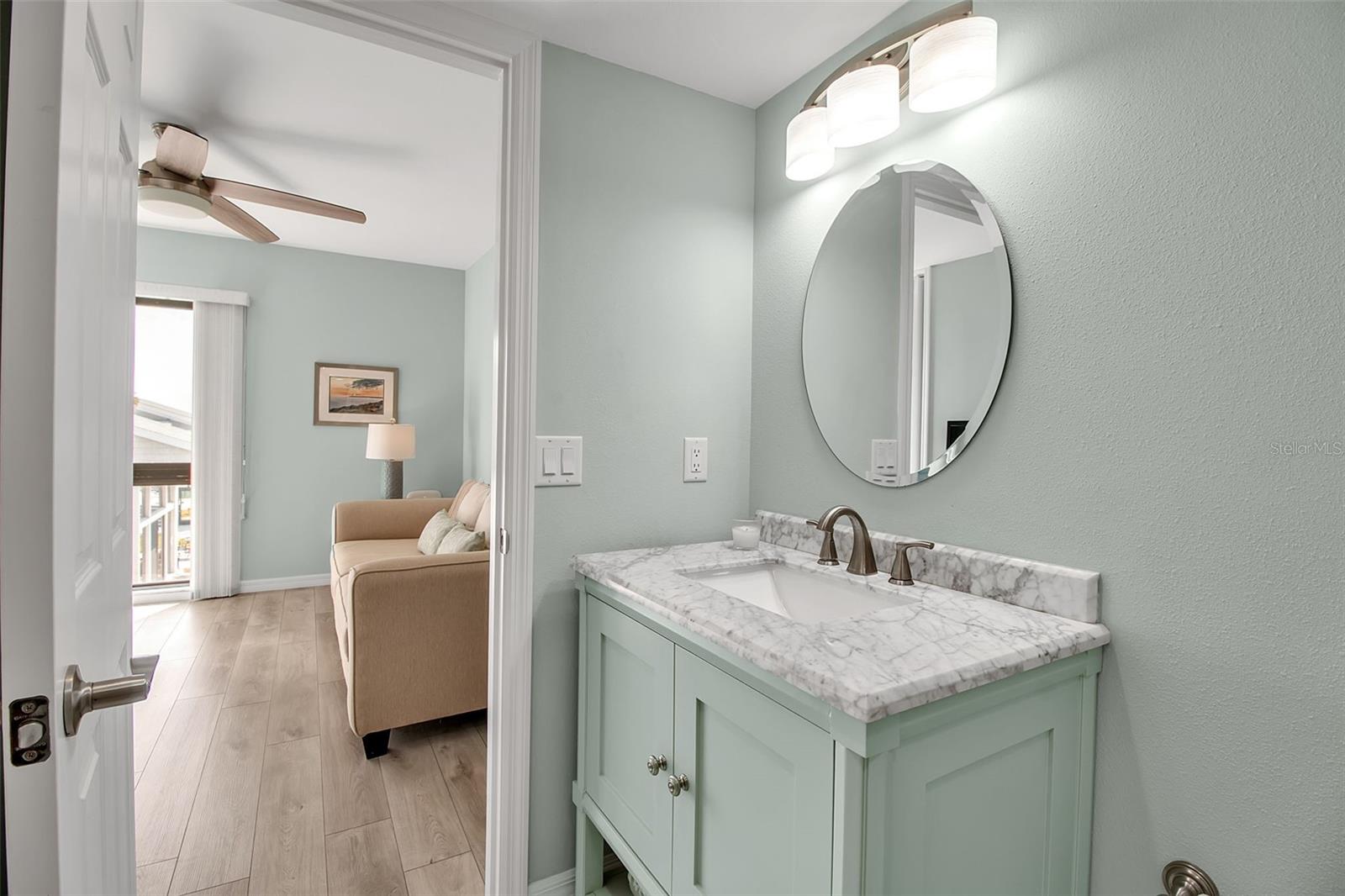 Image 28 of 45 For 1555 Tarpon Center Drive 214