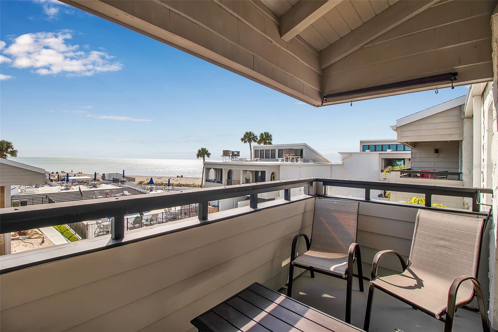 Image 3 of 45 For 1555 Tarpon Center Drive 214