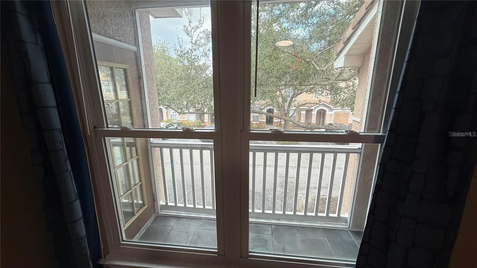 Image 21 of 42 For 10414 Villa View Circle