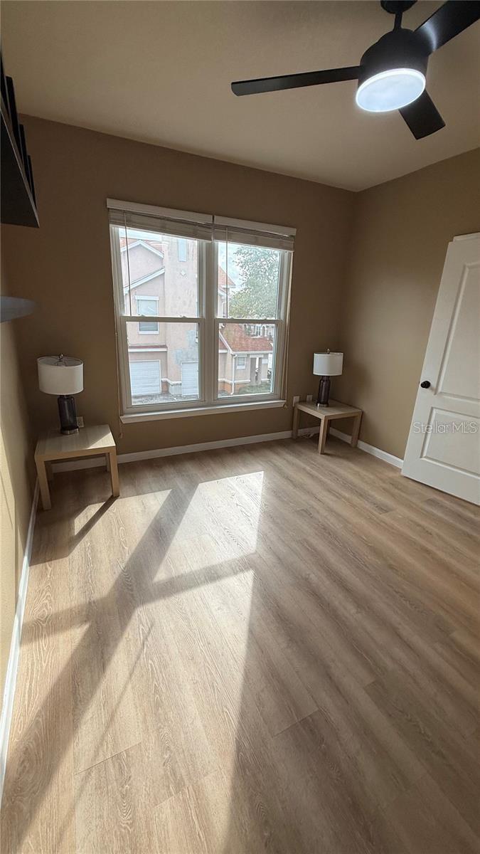 Image 31 of 42 For 10414 Villa View Circle