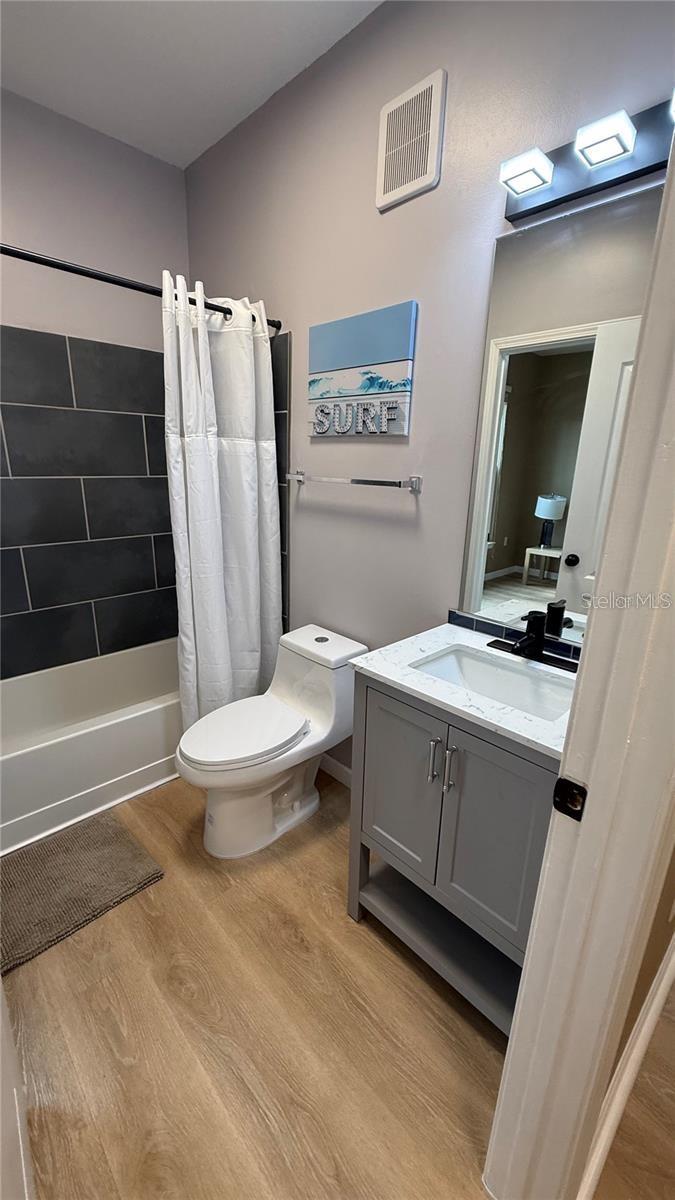 Image 39 of 42 For 10414 Villa View Circle