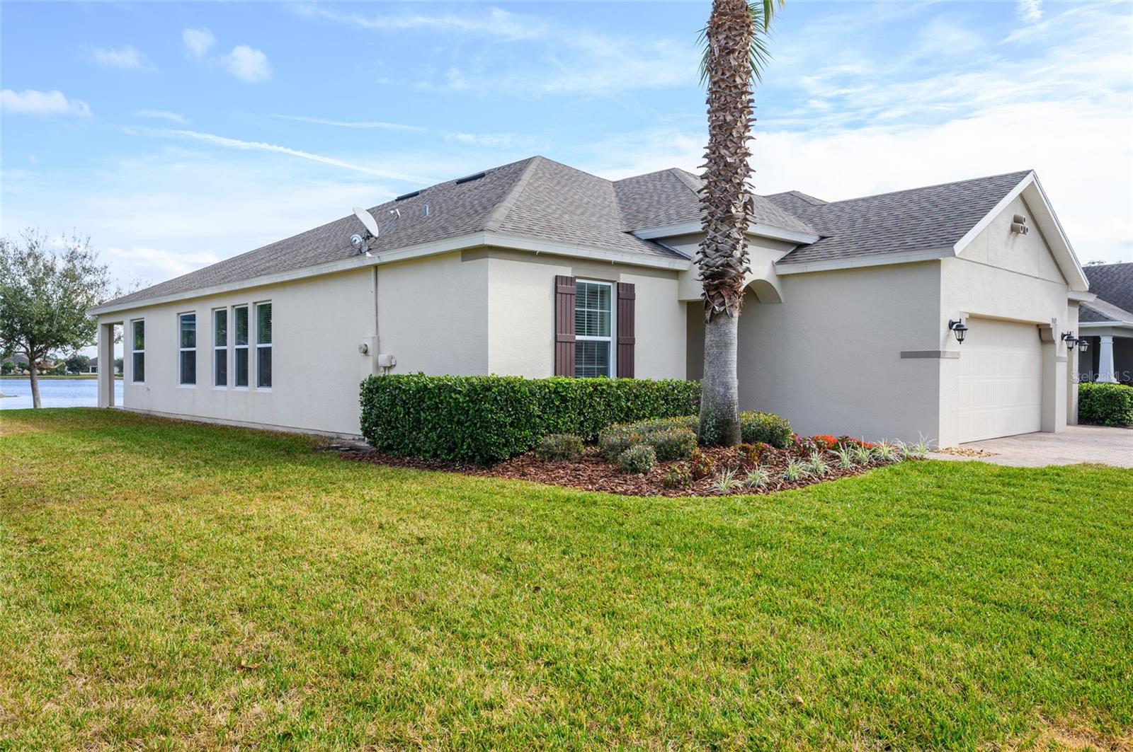 Image 42 of 49 For 3769 Island Green Way