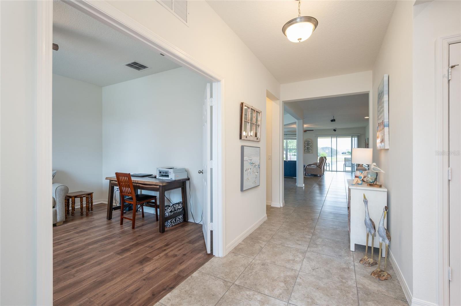 Image 9 of 49 For 3769 Island Green Way