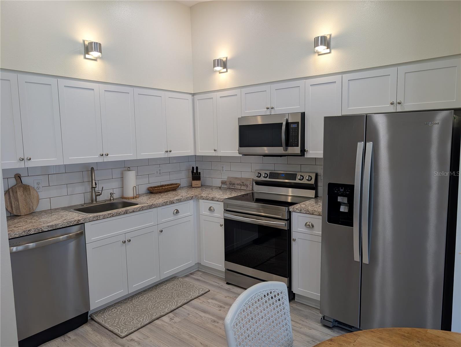 Image 4 of 18 For 3216 42nd Street W