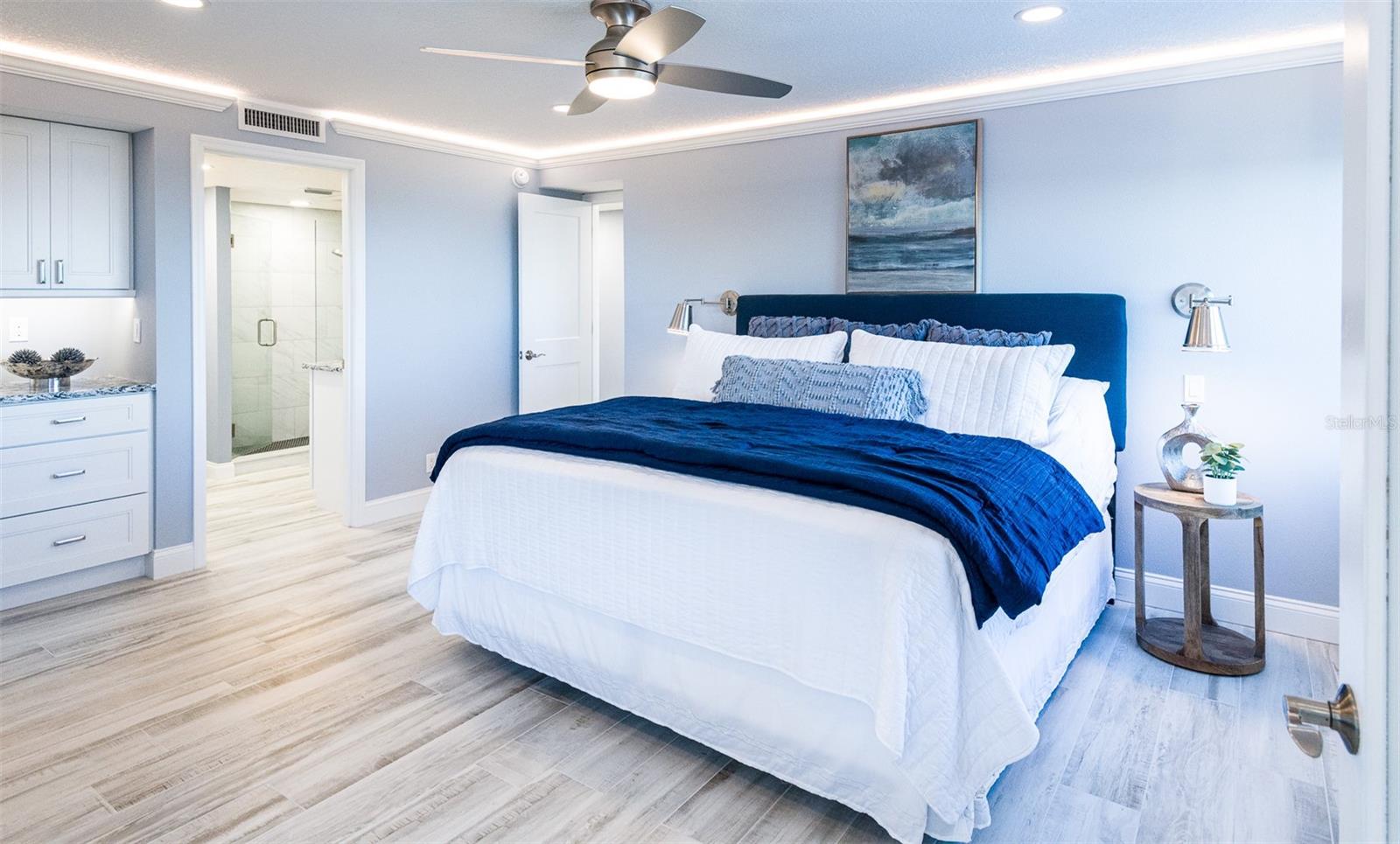 Listing photo id 12 for 1750 Benjamin Franklin Drive 10g