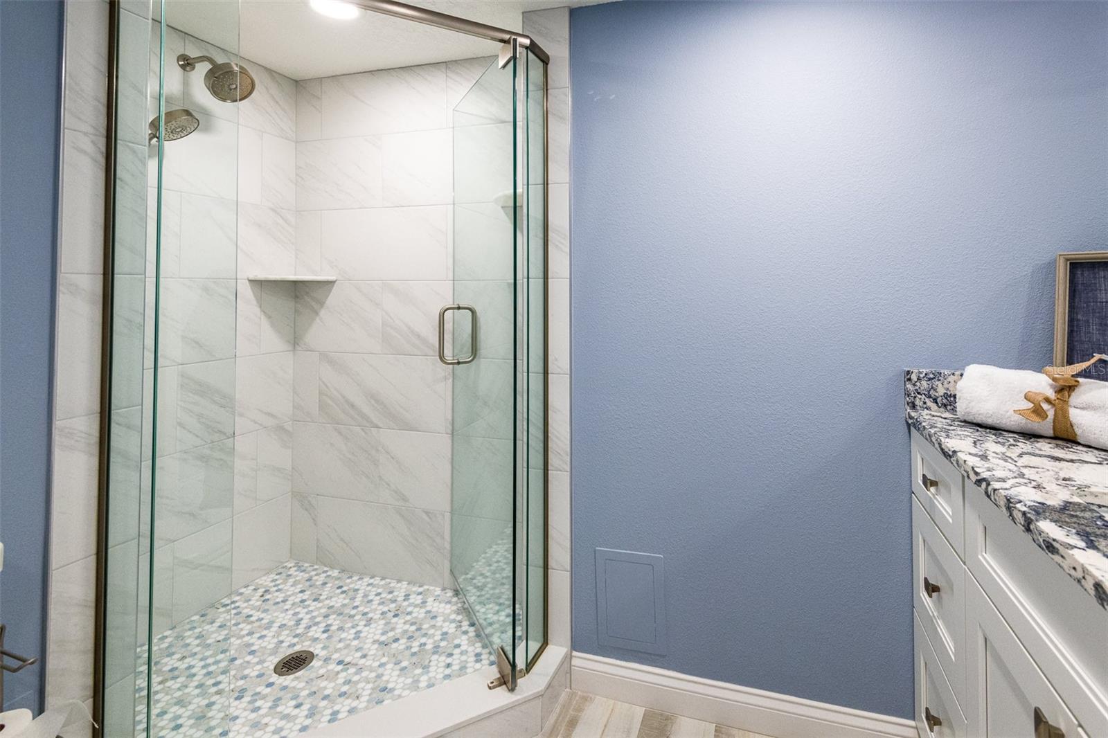 Listing photo id 16 for 1750 Benjamin Franklin Drive 10g