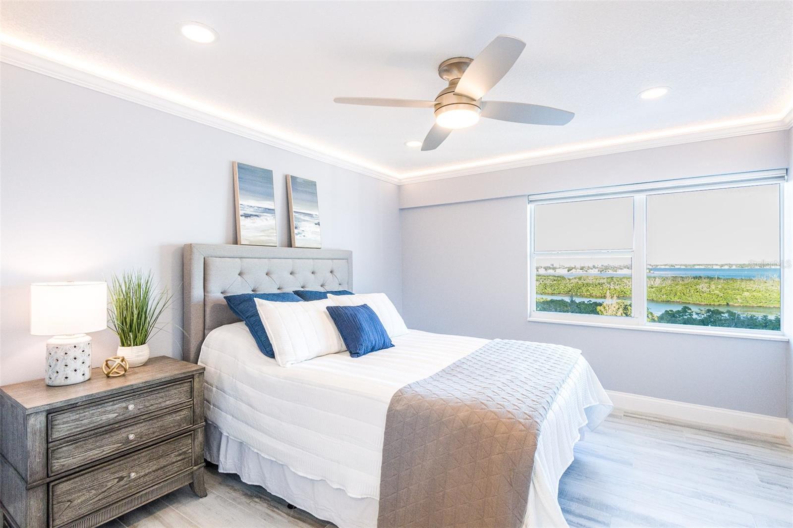 Listing photo id 17 for 1750 Benjamin Franklin Drive 10g