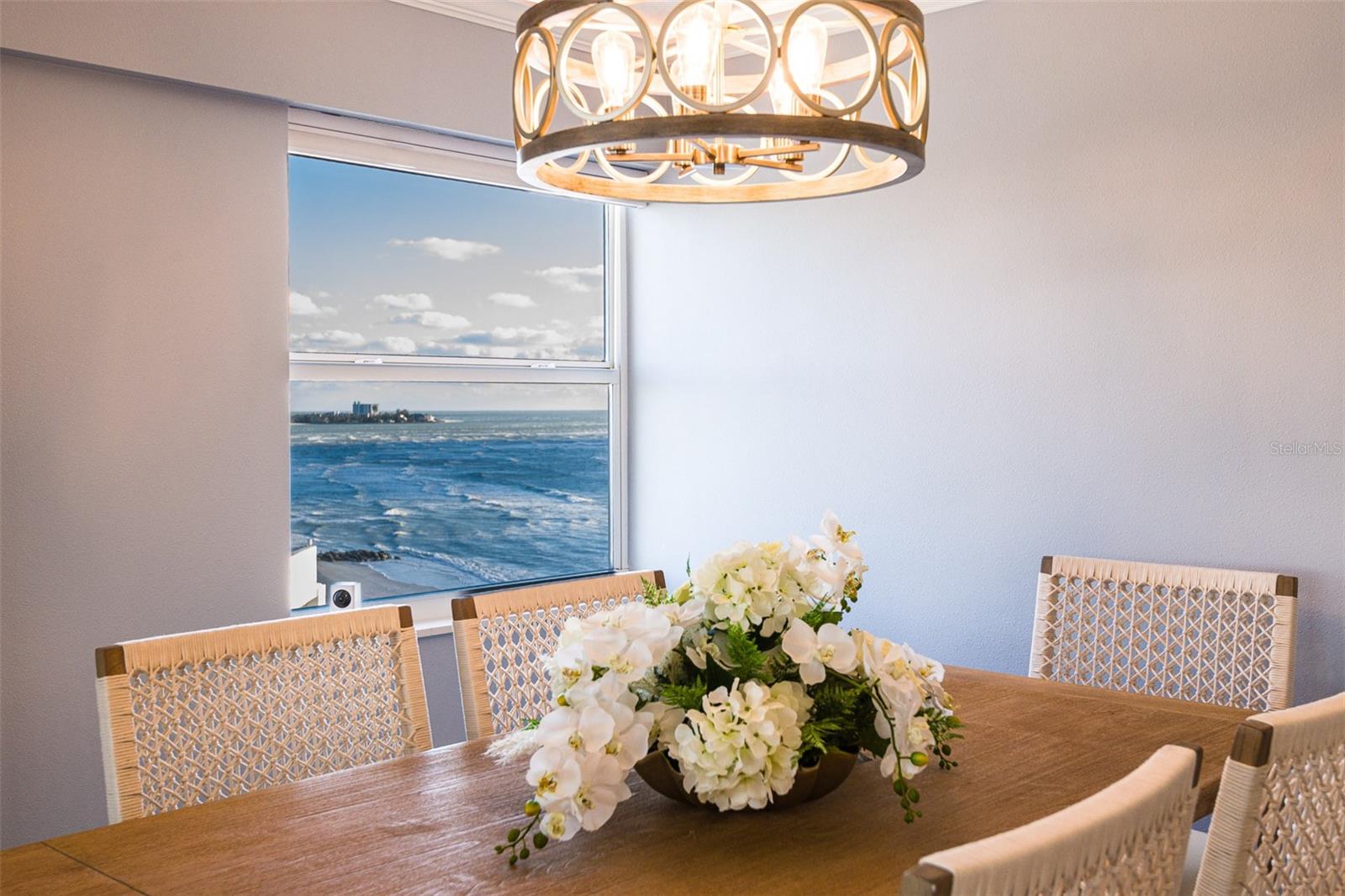 Listing photo id 0 for 1750 Benjamin Franklin Drive 10g