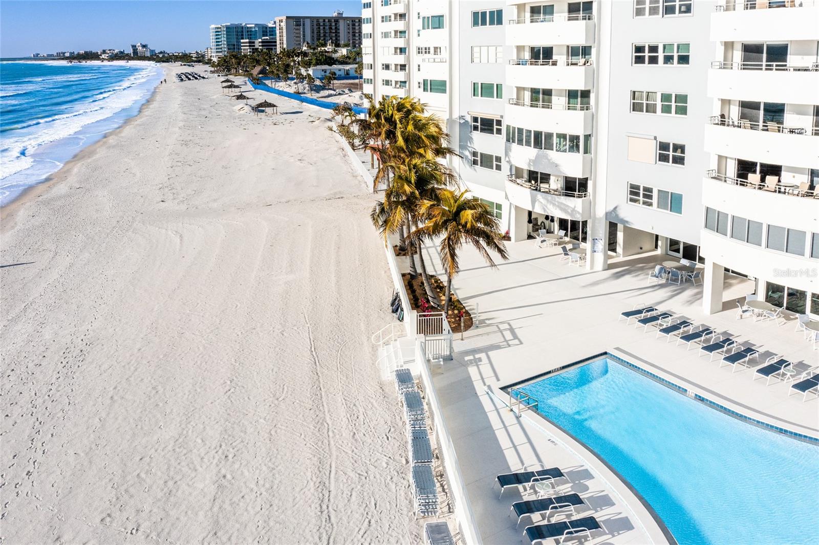 Listing photo id 24 for 1750 Benjamin Franklin Drive 10g