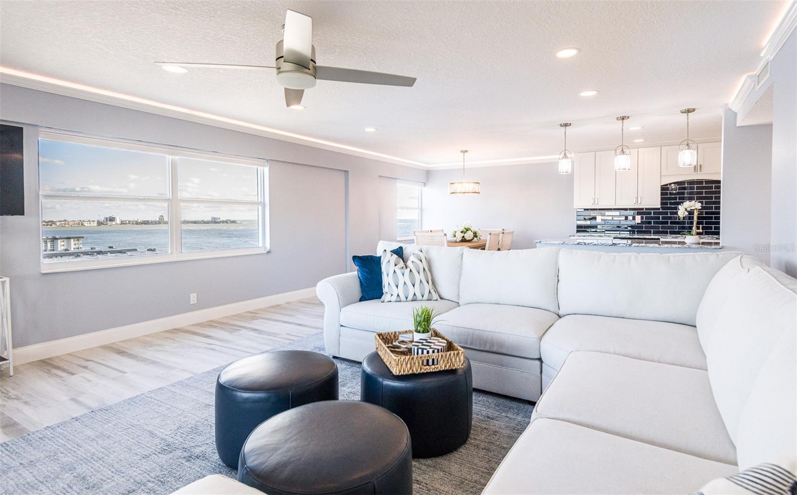 Listing photo id 5 for 1750 Benjamin Franklin Drive 10g