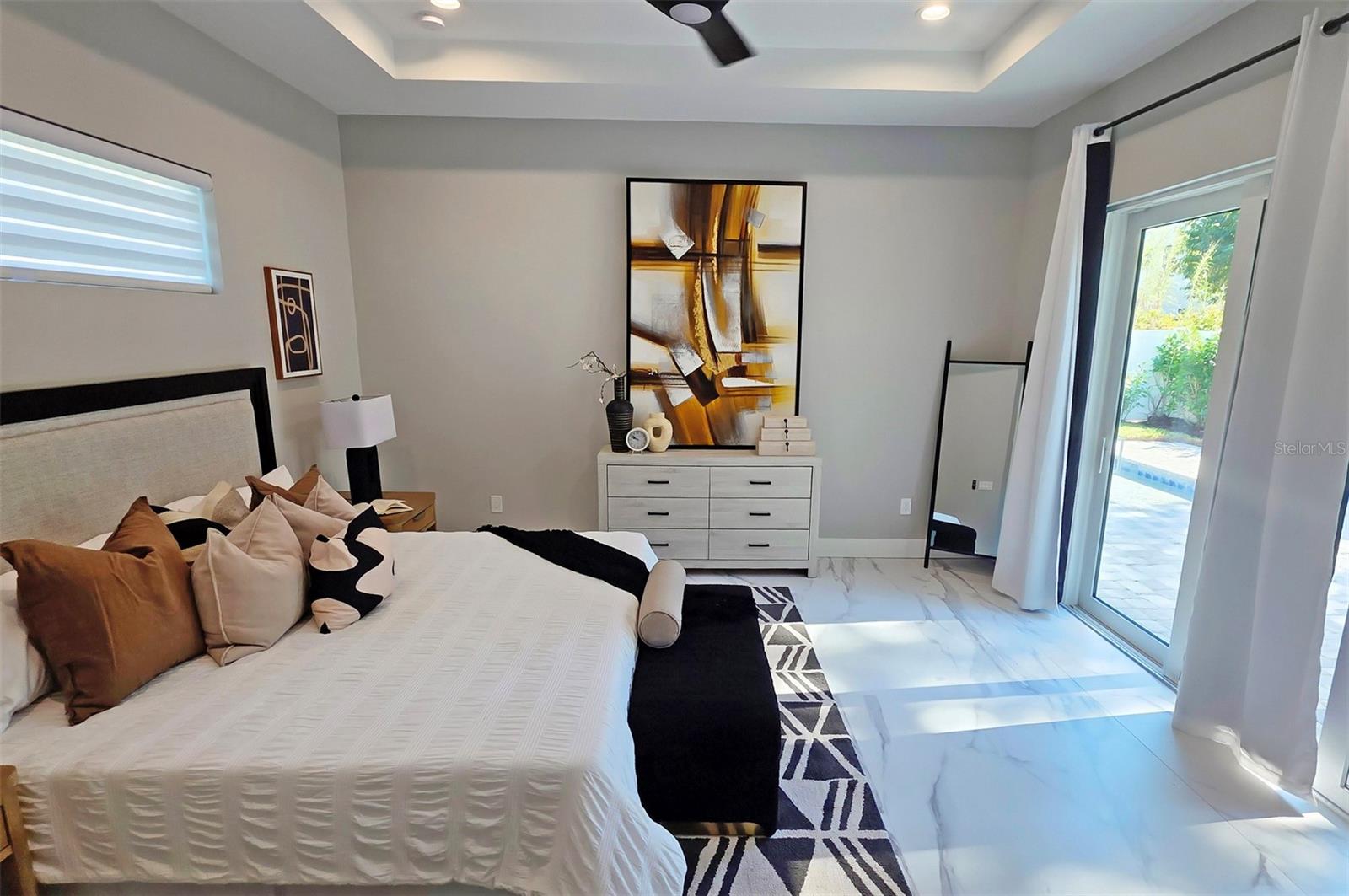 Image 30 of 95 For 1156 Cocoanut Avenue