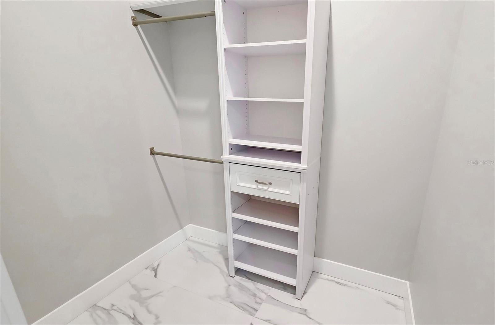 Image 35 of 95 For 1156 Cocoanut Avenue