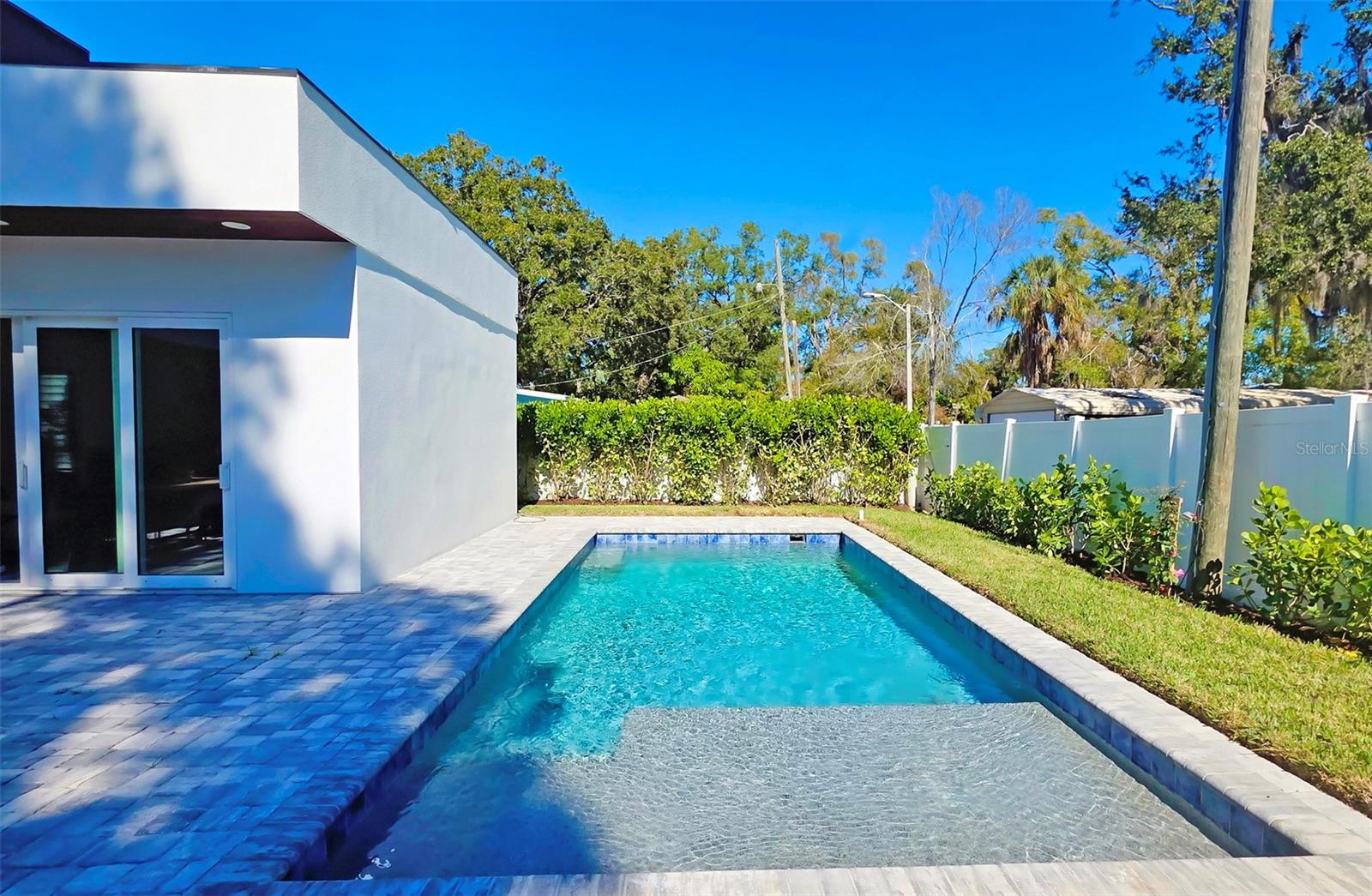 Image 44 of 95 For 1156 Cocoanut Avenue