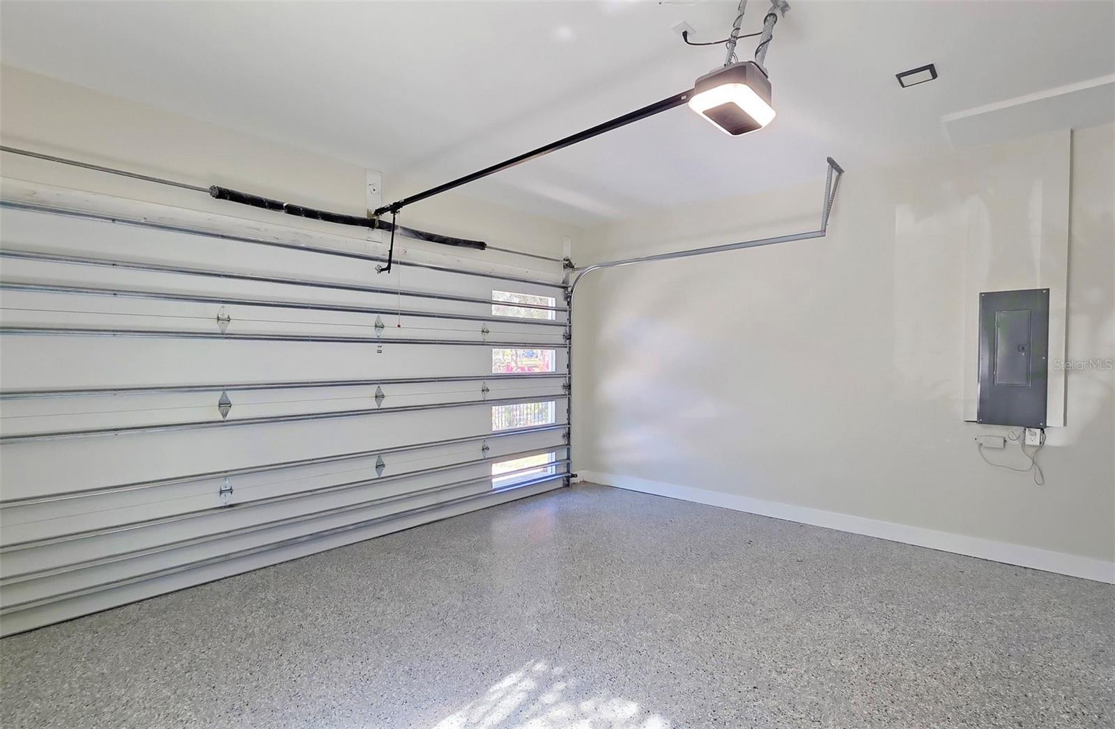 Image 76 of 95 For 1156 Cocoanut Avenue