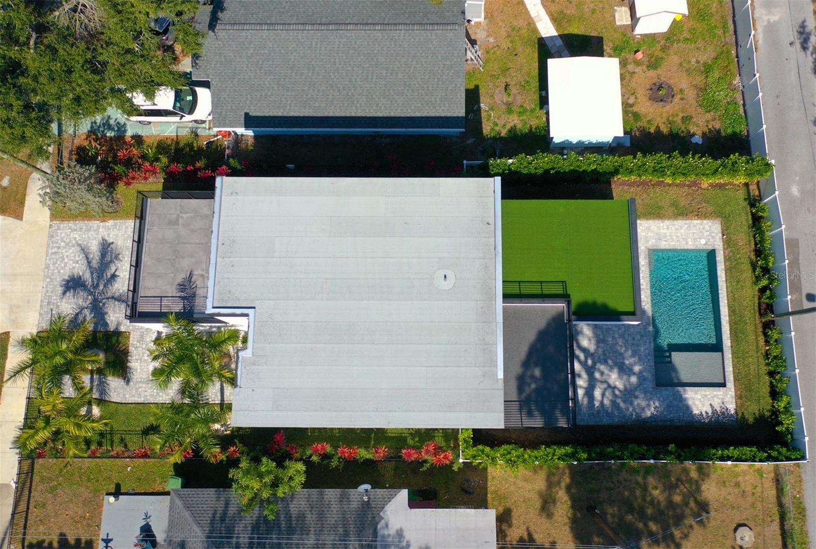 Image 84 of 95 For 1156 Cocoanut Avenue