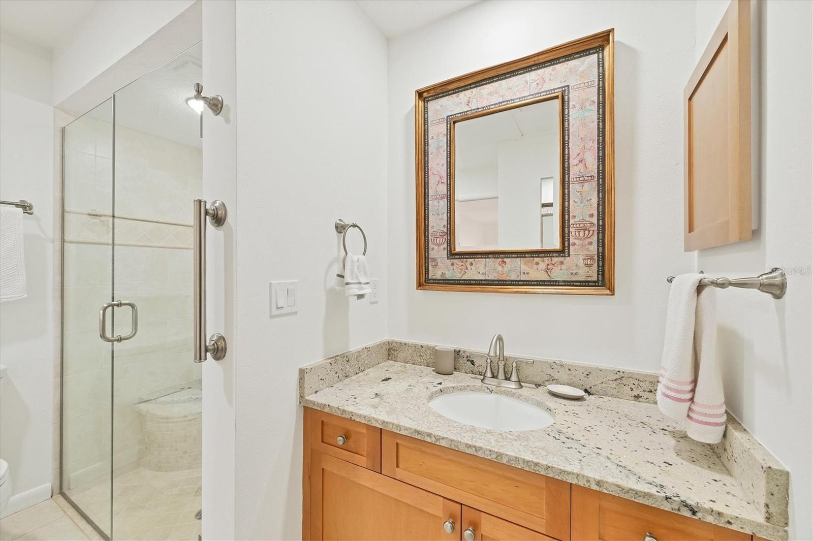 Image 23 of 74 For 5222 Myrtle Wood  9