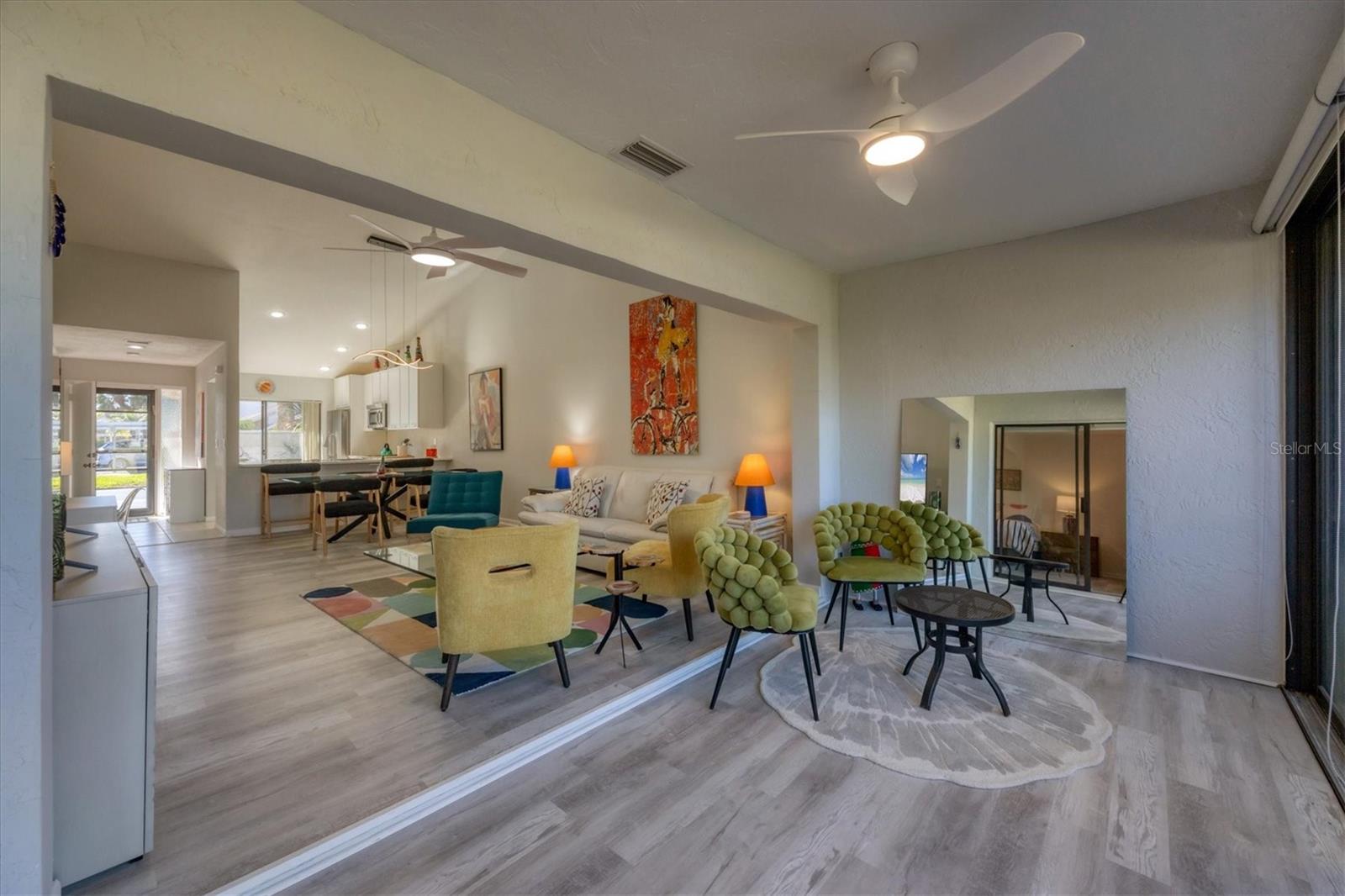 Image 29 of 74 For 5222 Myrtle Wood  9