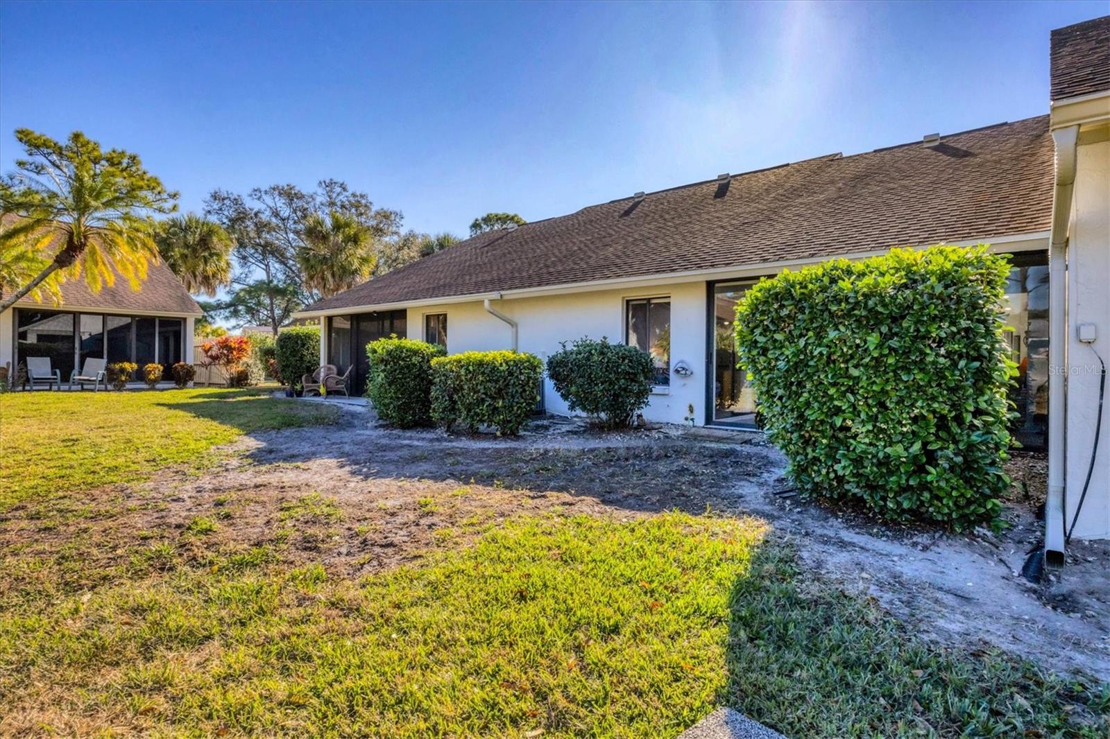 Image 32 of 74 For 5222 Myrtle Wood  9