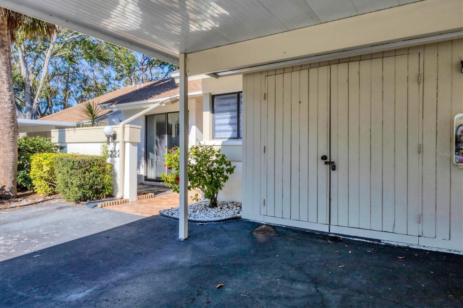 Image 42 of 74 For 5222 Myrtle Wood  9