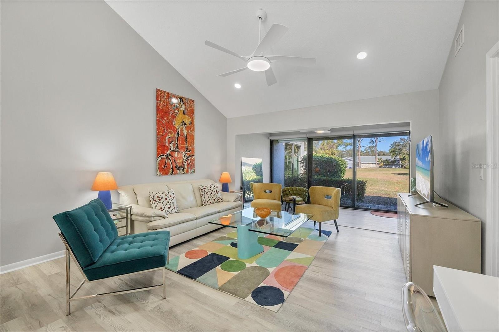 Image 7 of 74 For 5222 Myrtle Wood  9