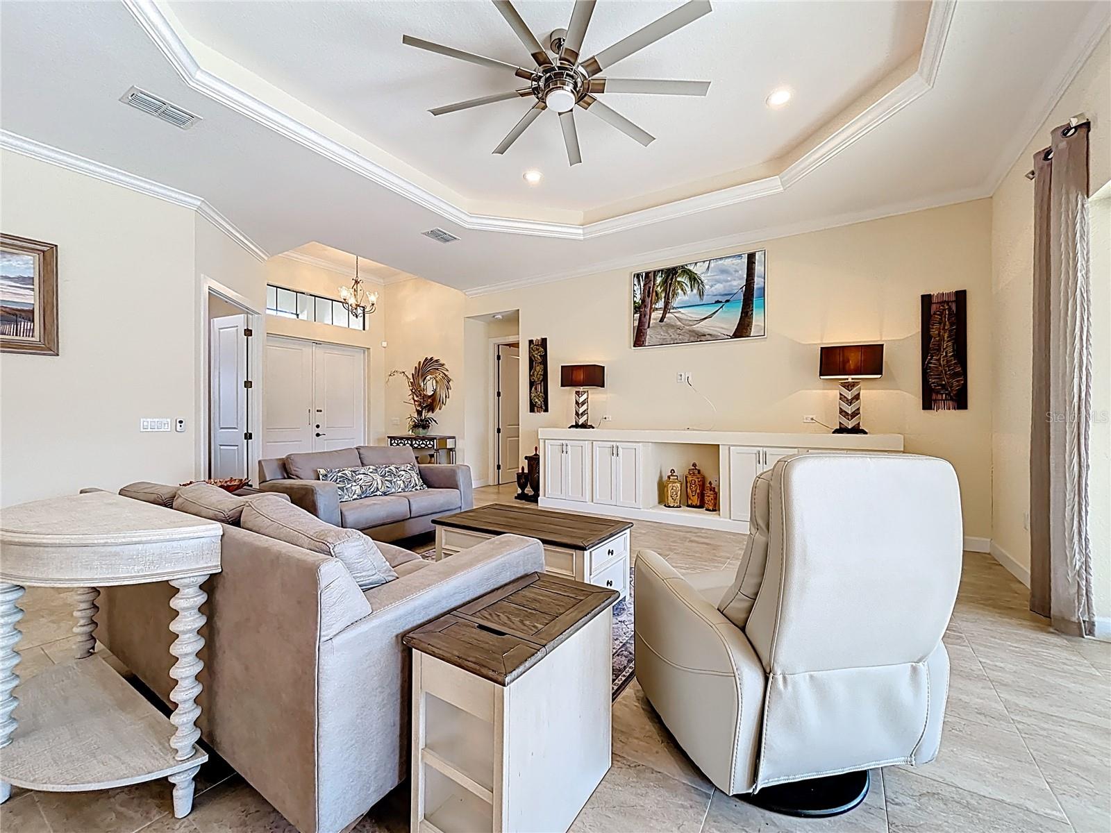 Image 18 of 59 For 350 Franca Street