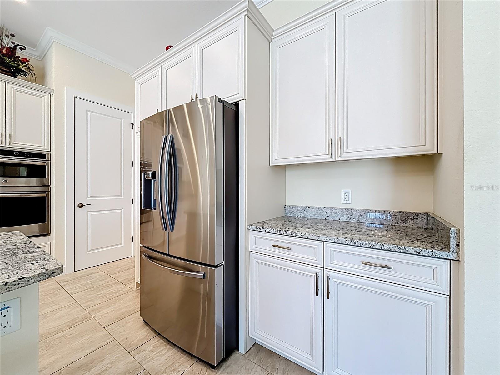 Image 21 of 59 For 350 Franca Street