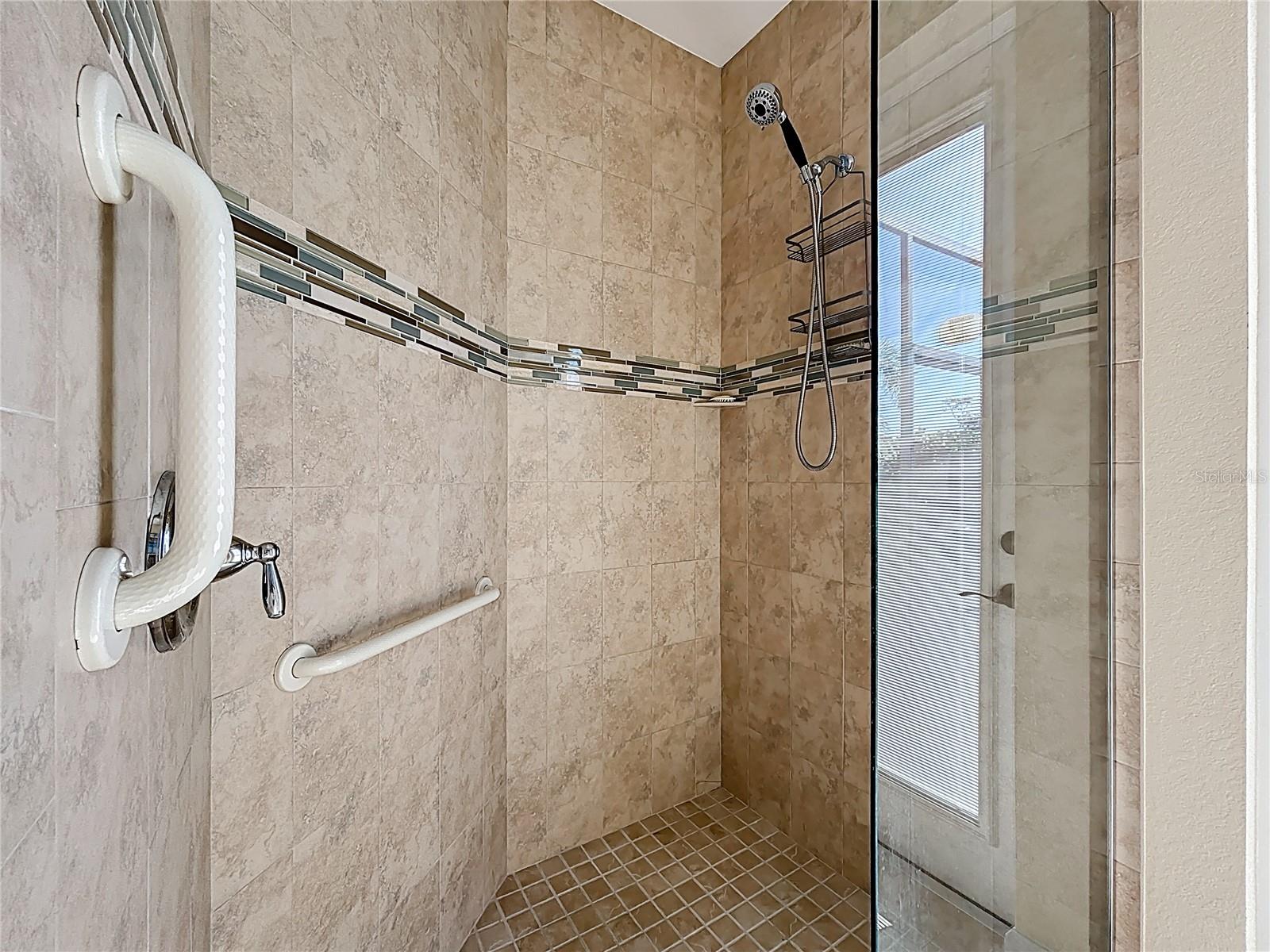 Image 32 of 59 For 350 Franca Street