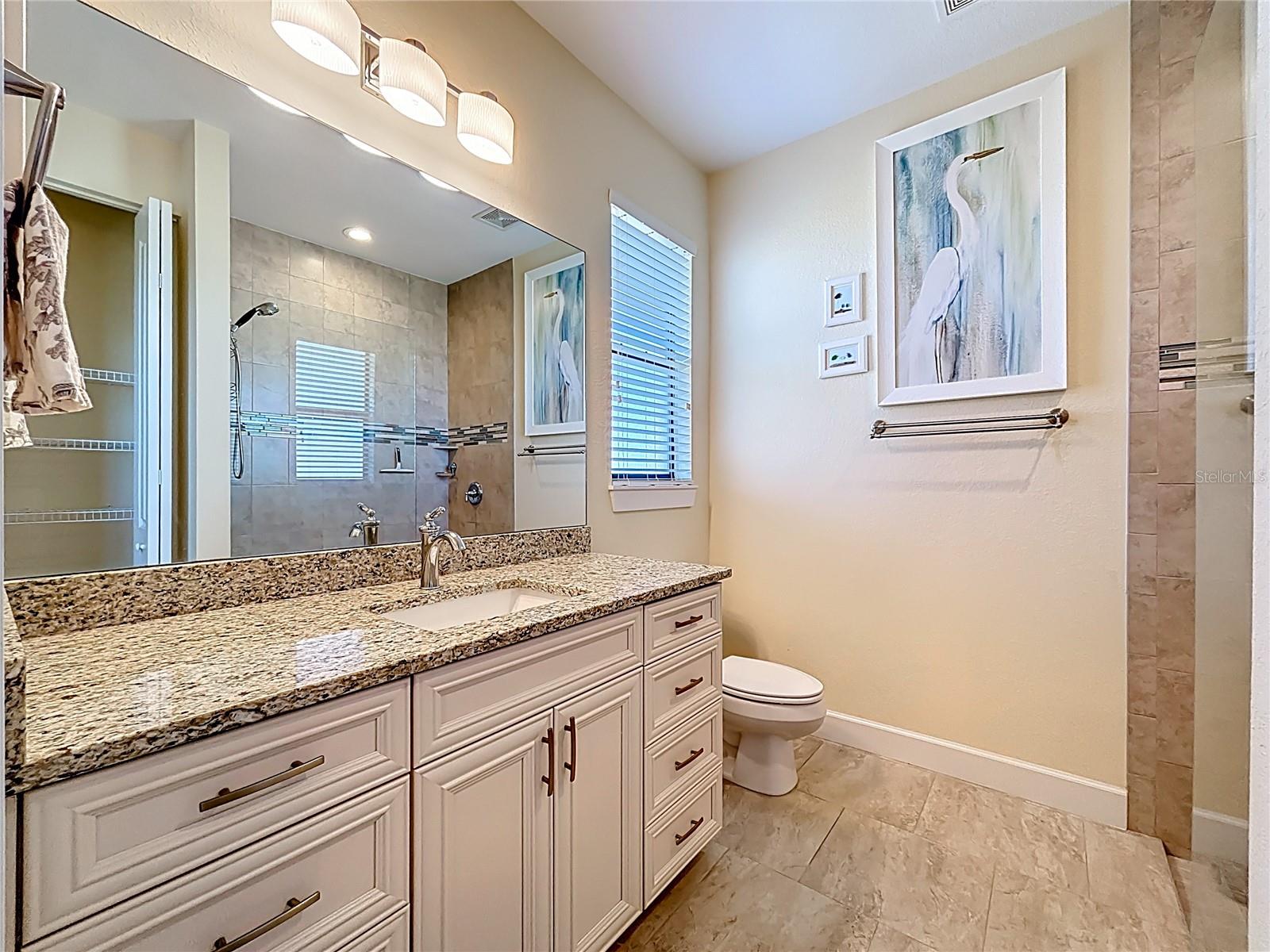 Image 34 of 59 For 350 Franca Street