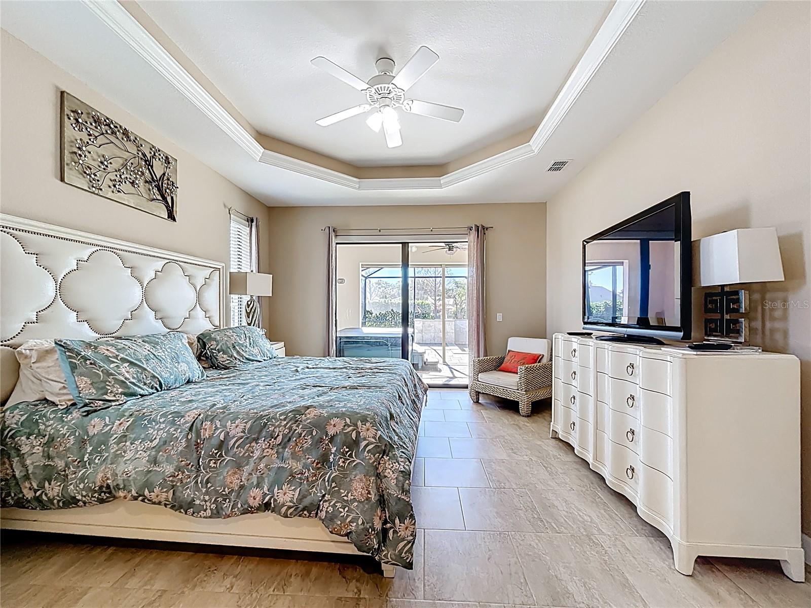 Image 7 of 59 For 350 Franca Street