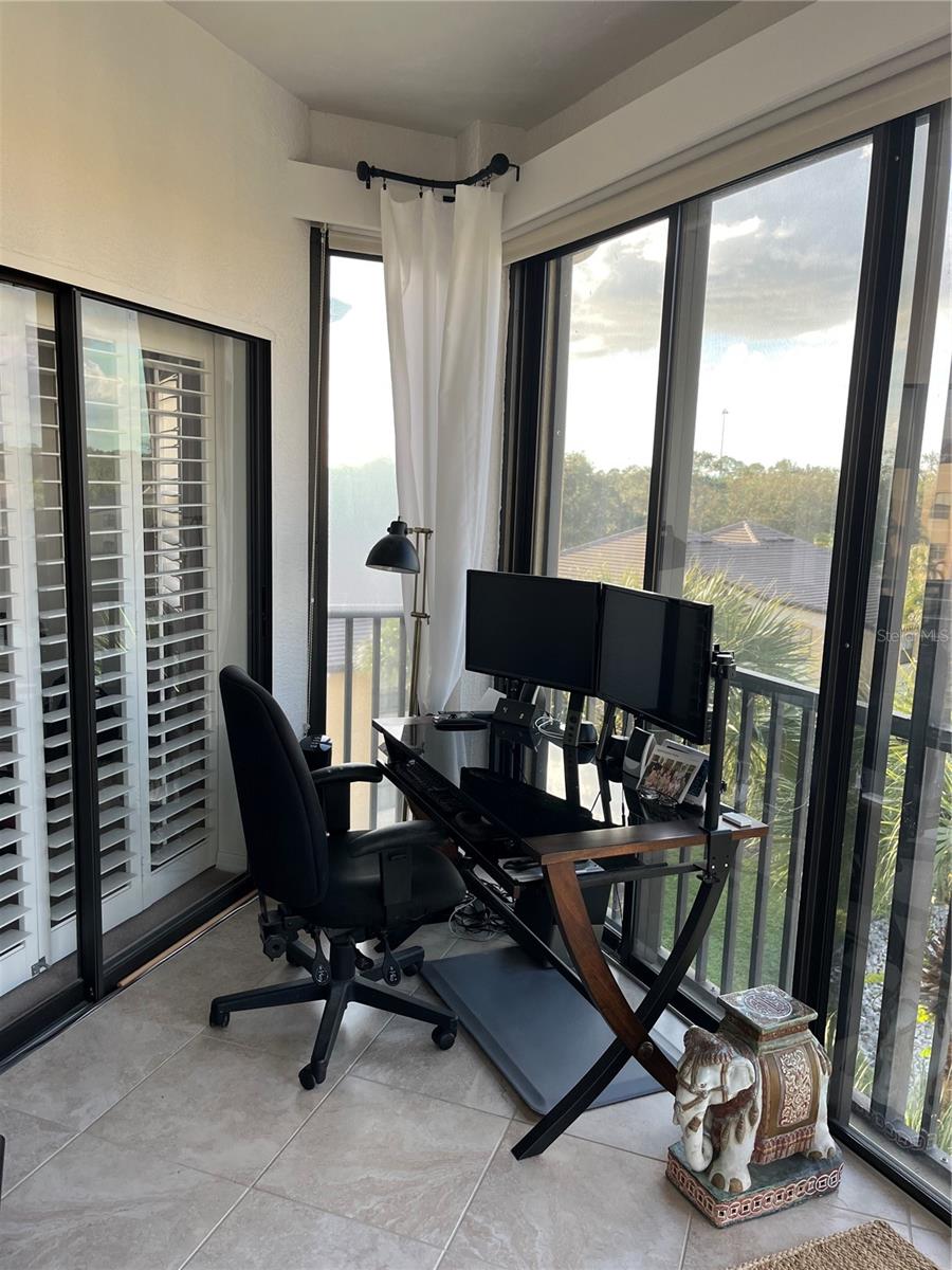 Image 14 of 38 For 155 Vintage Circle I404