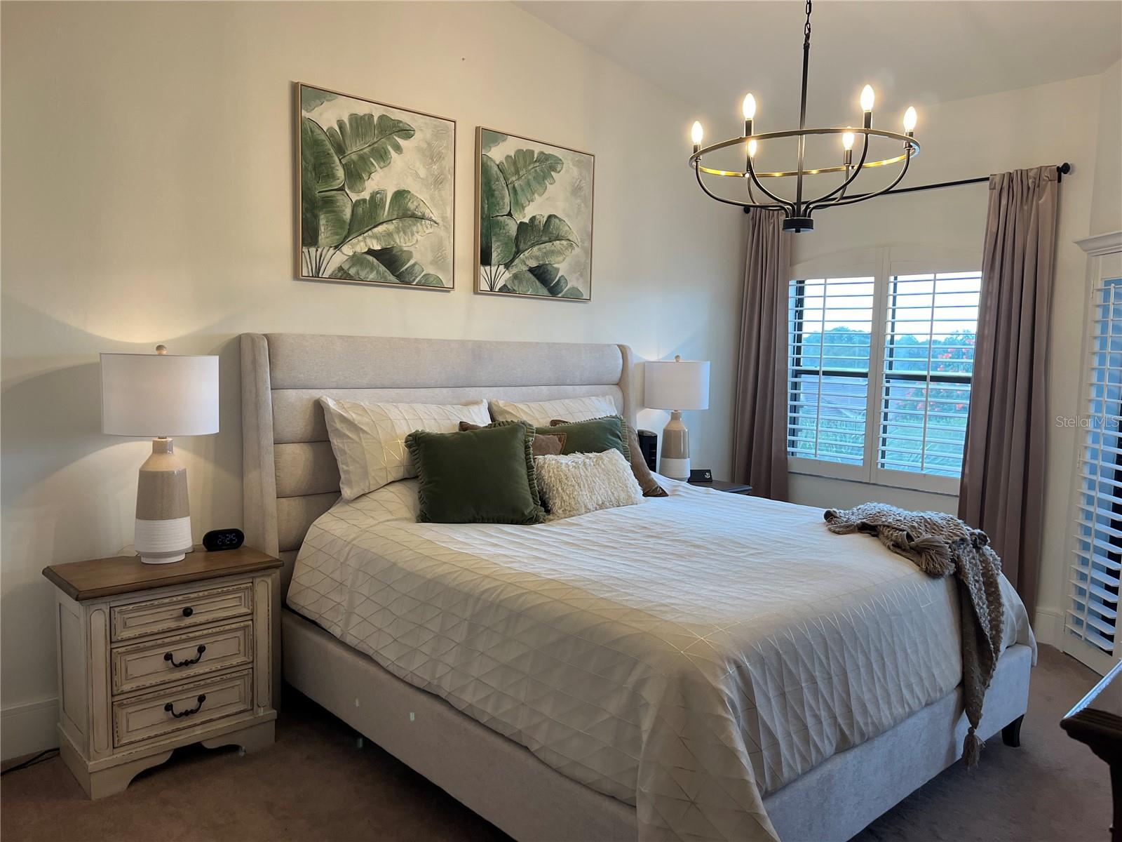 Image 17 of 38 For 155 Vintage Circle I404