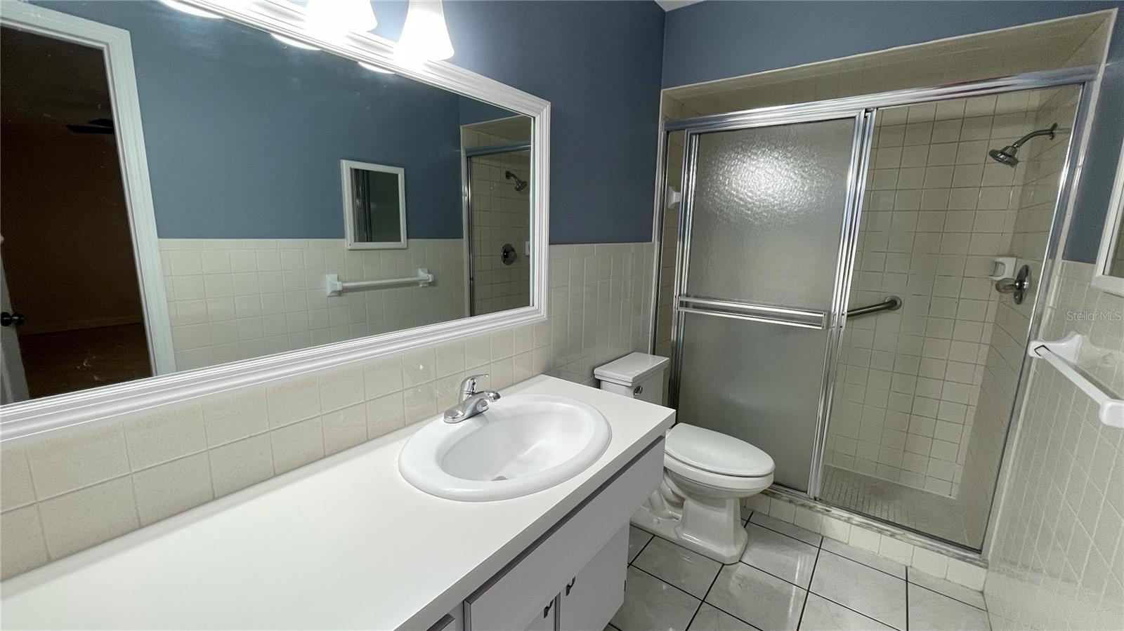 Image 16 of 33 For 6004 12th Avenue W