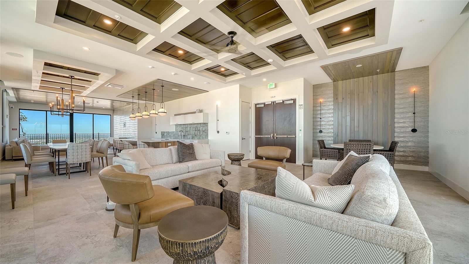 Image 35 of 36 For 33 Palm Avenue 904