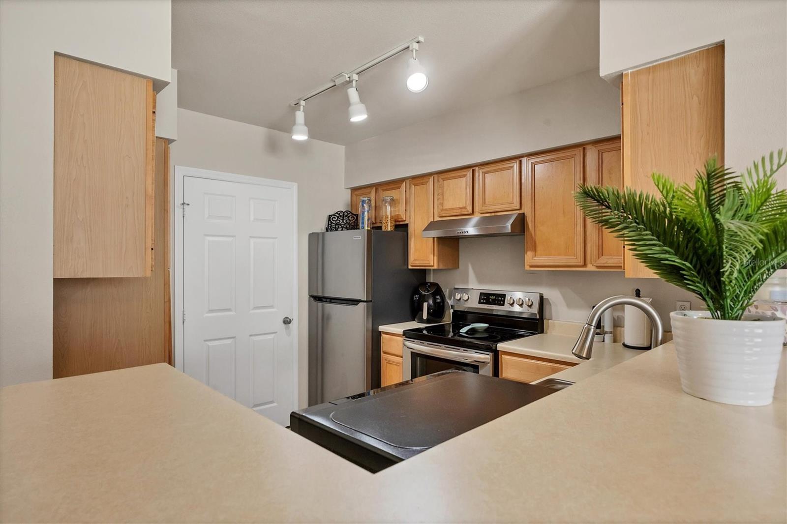 Image 9 of 57 For 1195 Villagio Circle 102