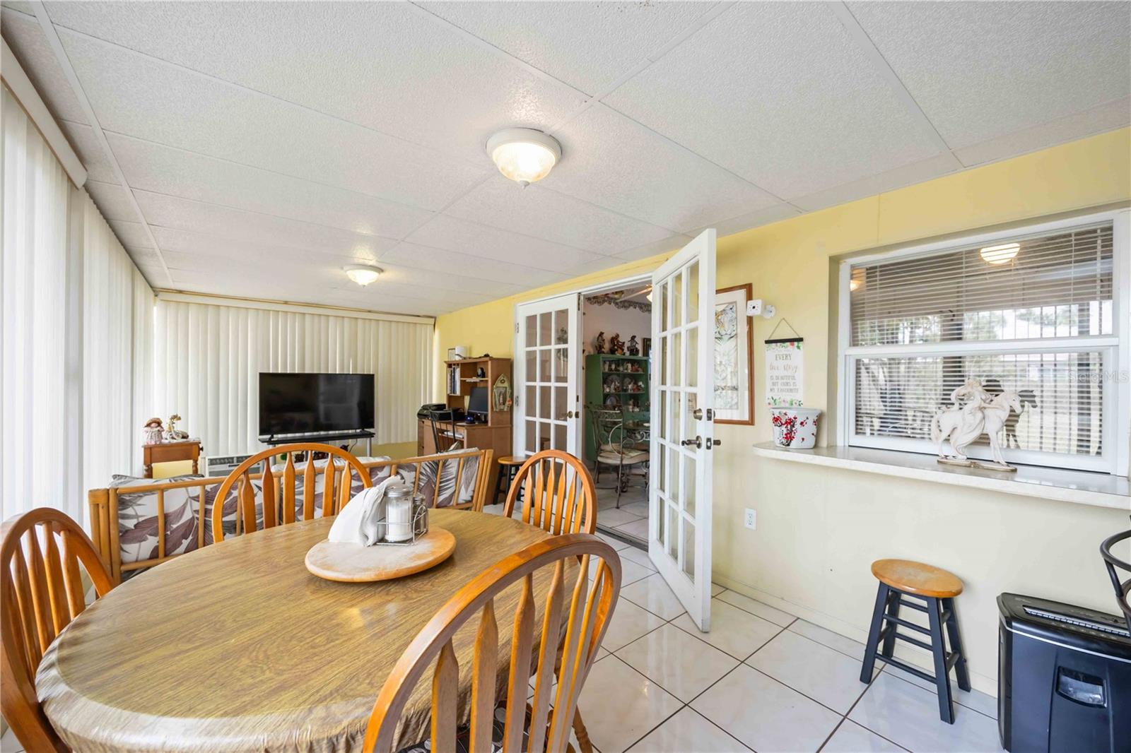 Image 18 of 31 For 3801 Chinaberry