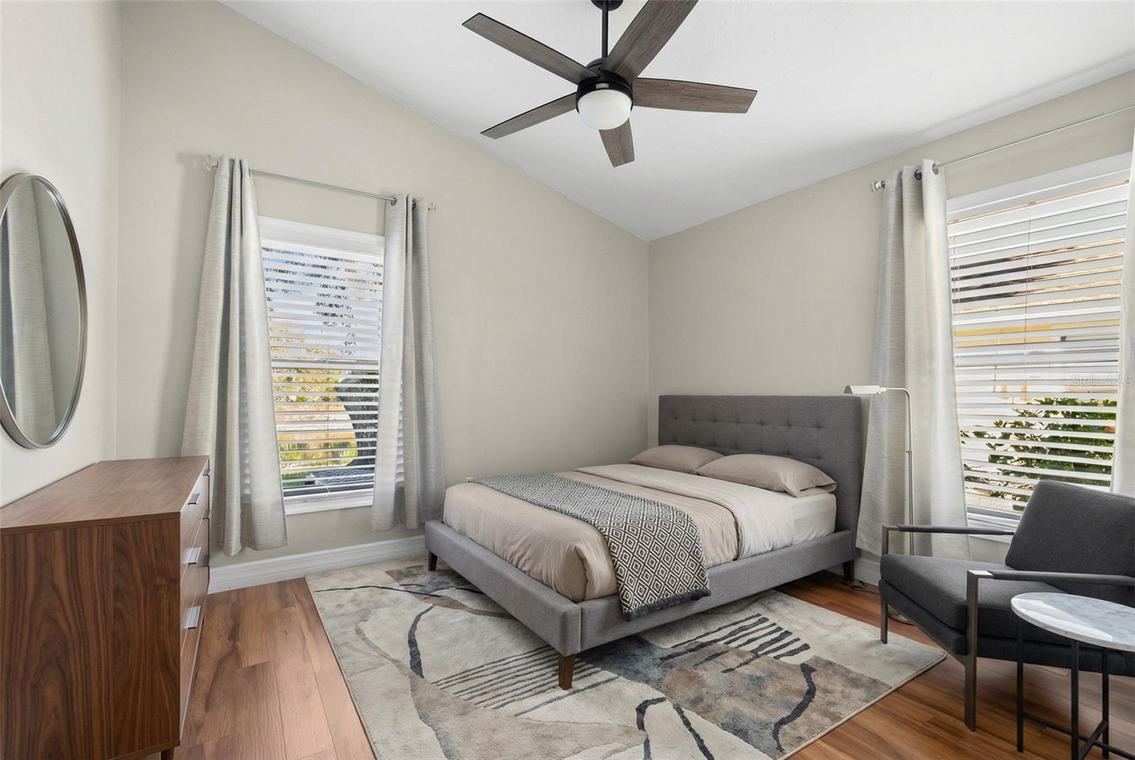 Image 27 of 60 For 5309 Gardens Drive