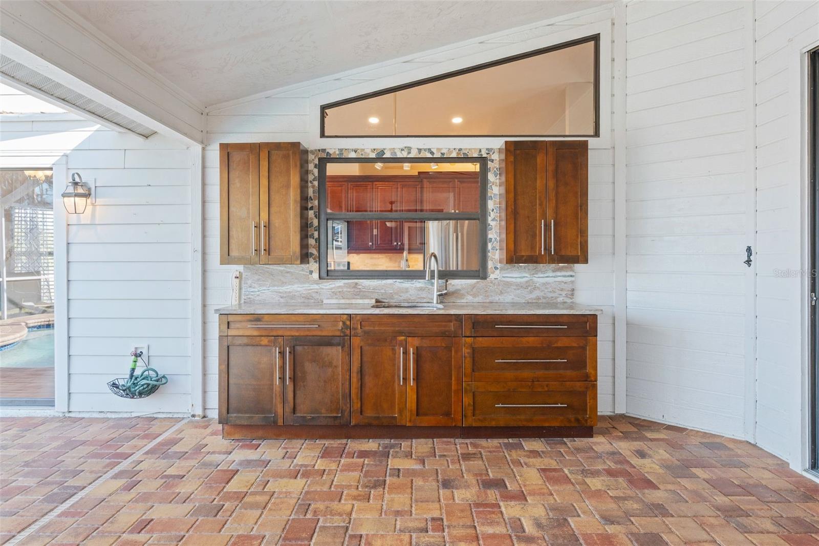 Image 36 of 60 For 5309 Gardens Drive