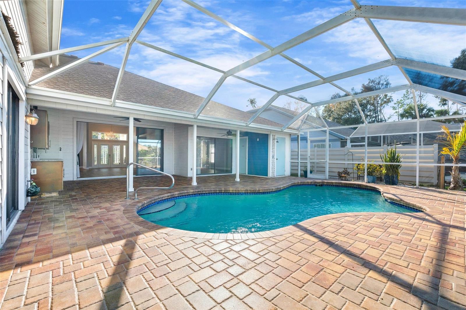 Image 39 of 60 For 5309 Gardens Drive