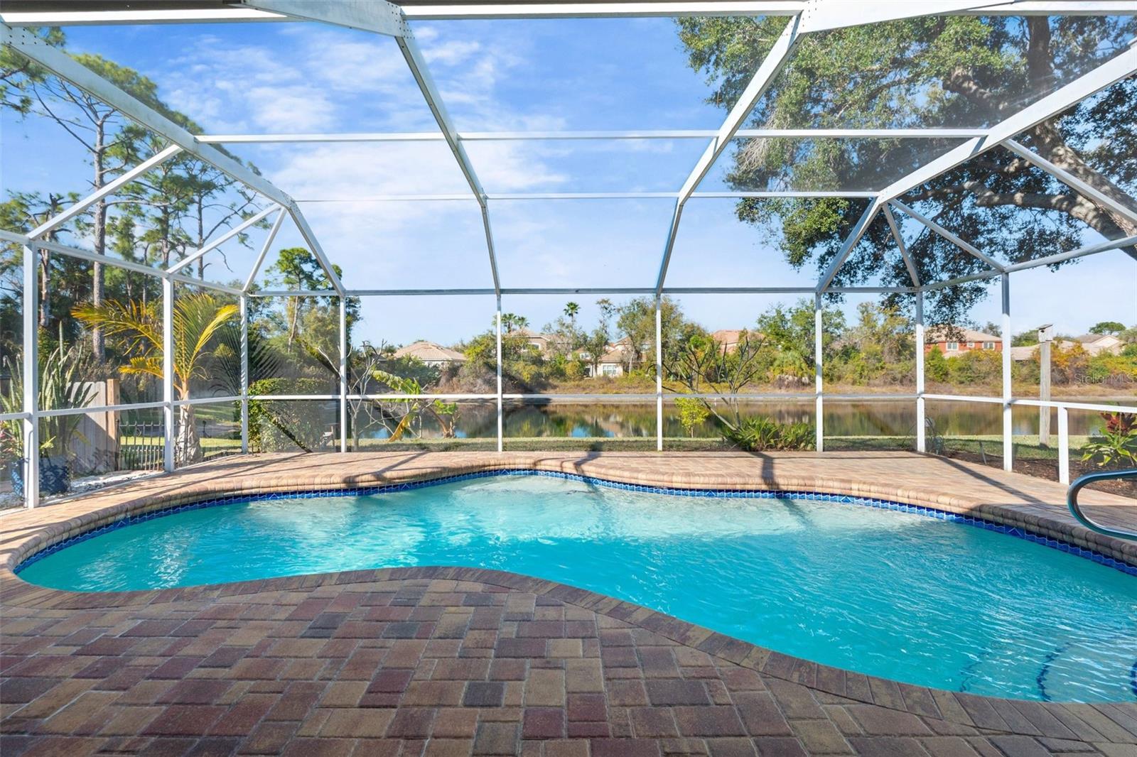 Image 41 of 60 For 5309 Gardens Drive