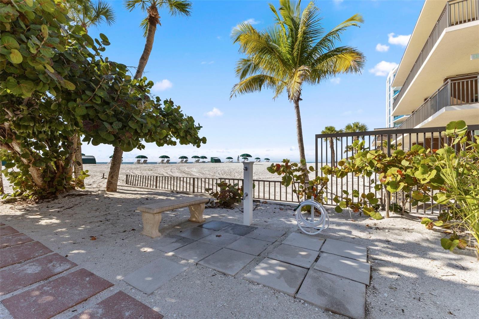 Image 35 of 56 For 1001 Benjamin Franklin Drive 503