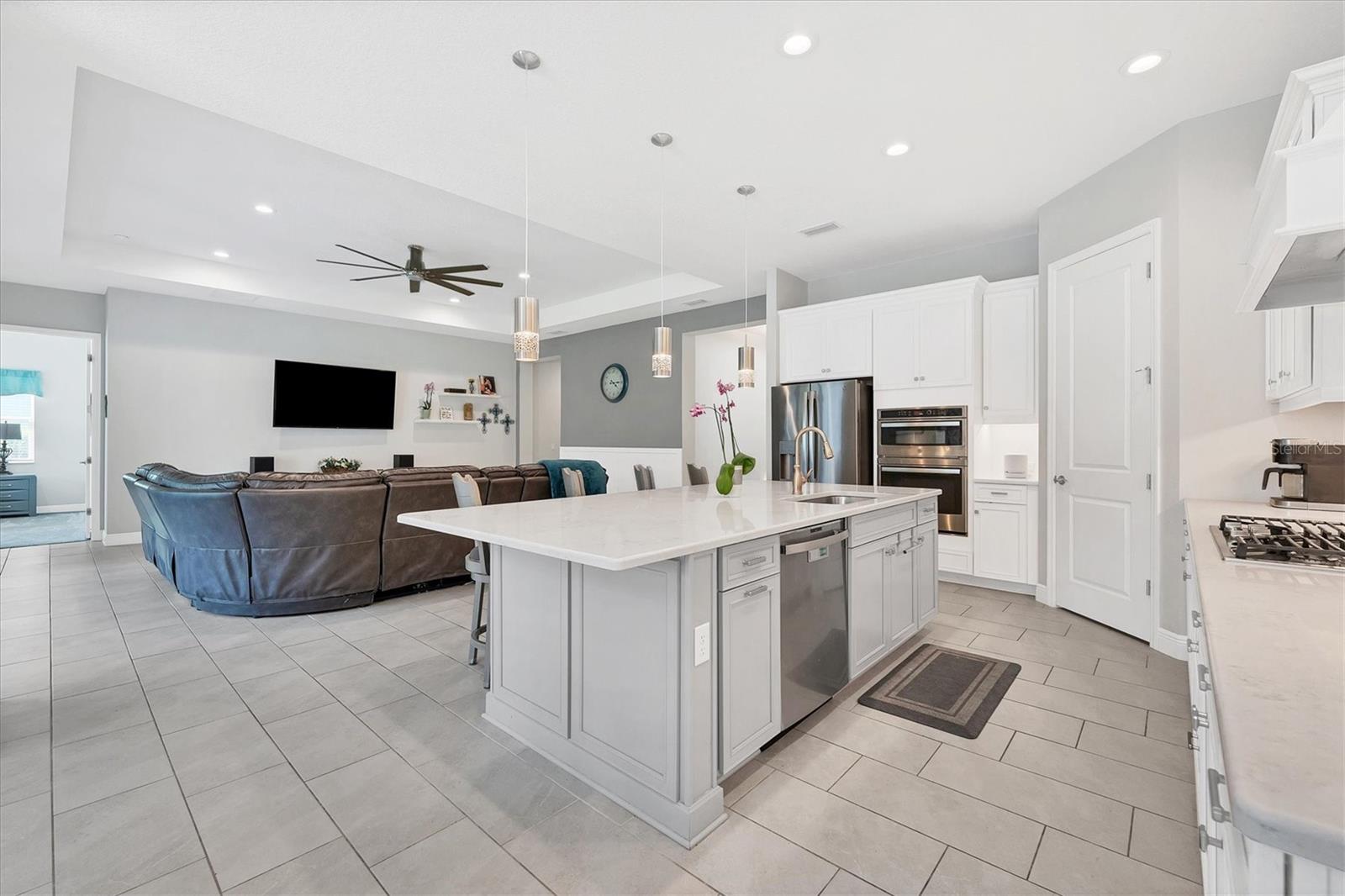 Image 15 of 73 For 13306 Deep Blue Place