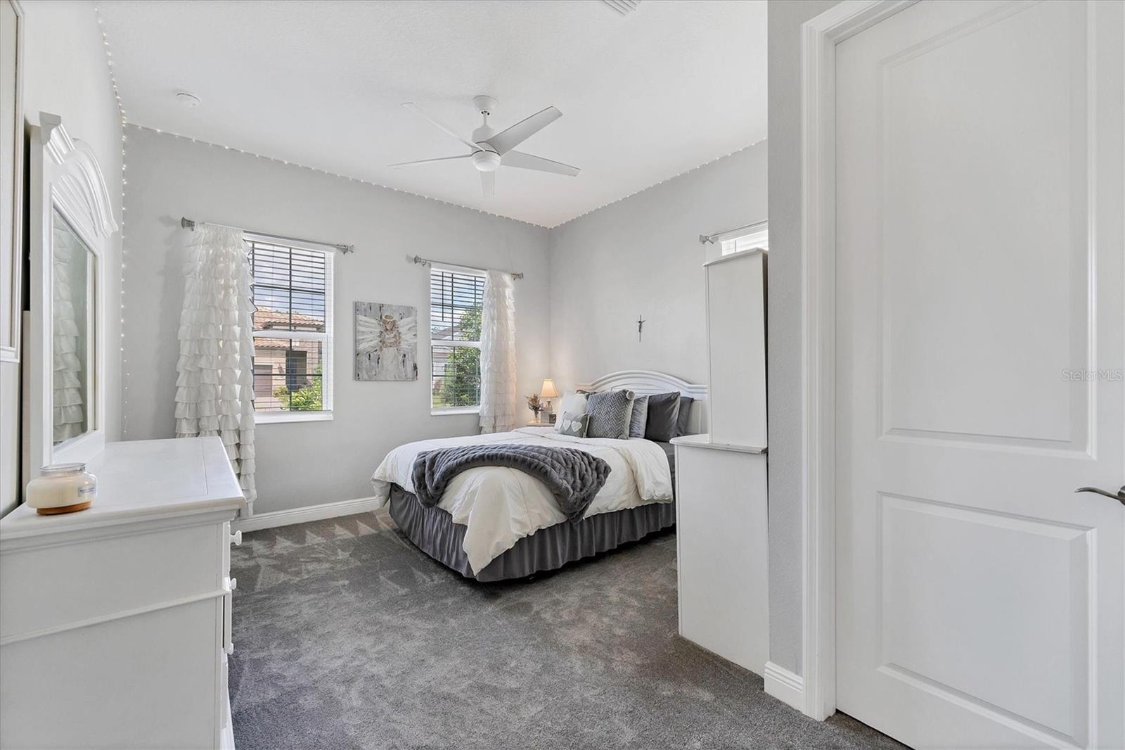 Image 28 of 73 For 13306 Deep Blue Place