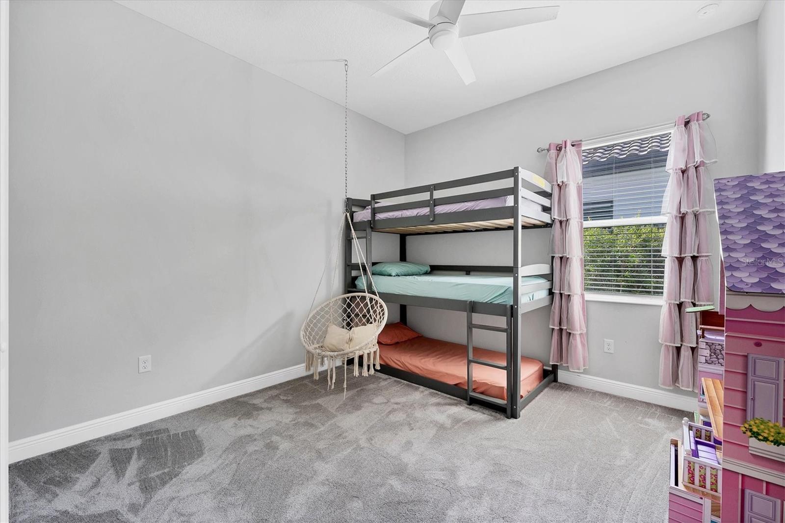 Image 35 of 73 For 13306 Deep Blue Place