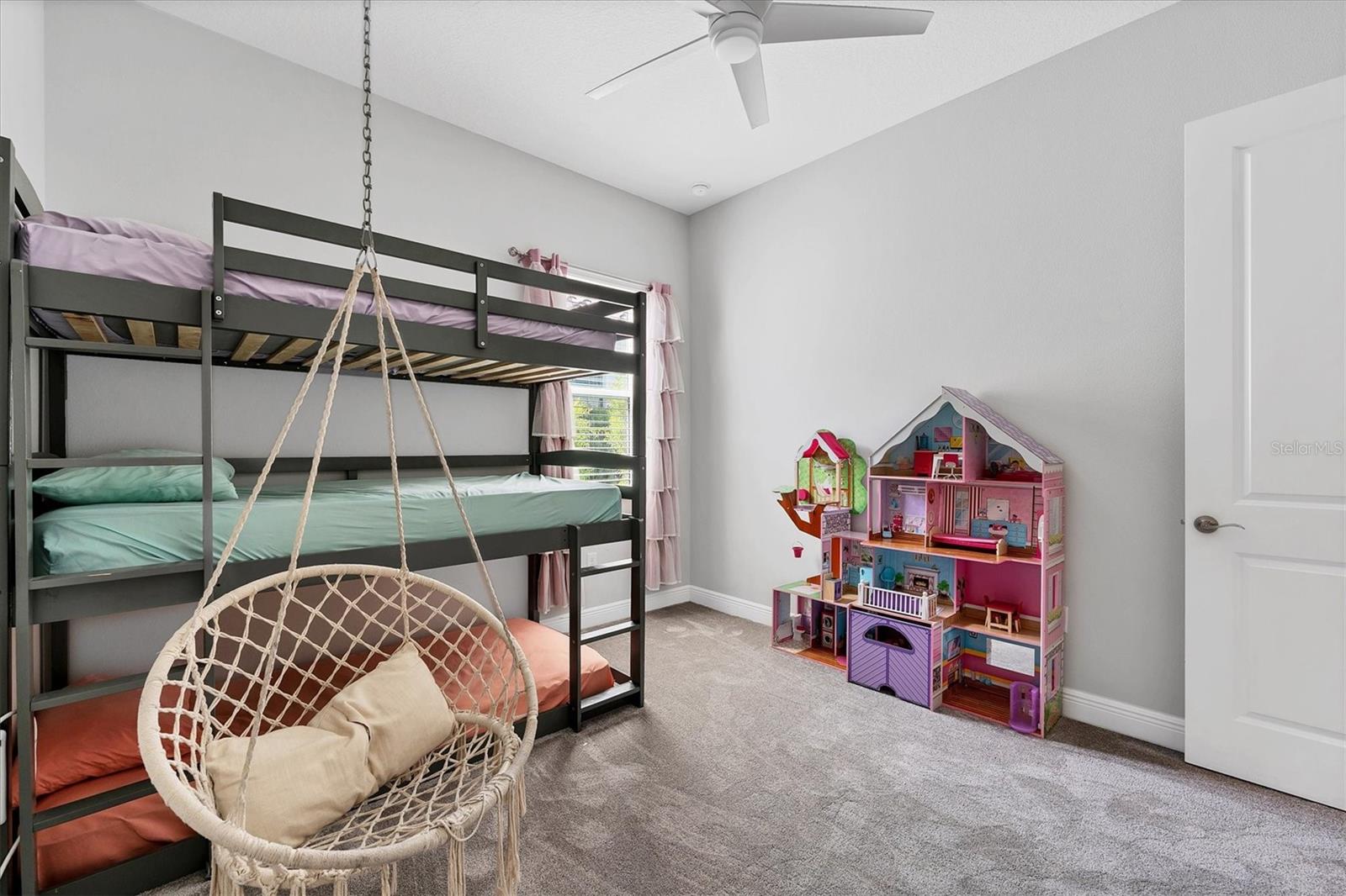 Image 36 of 73 For 13306 Deep Blue Place