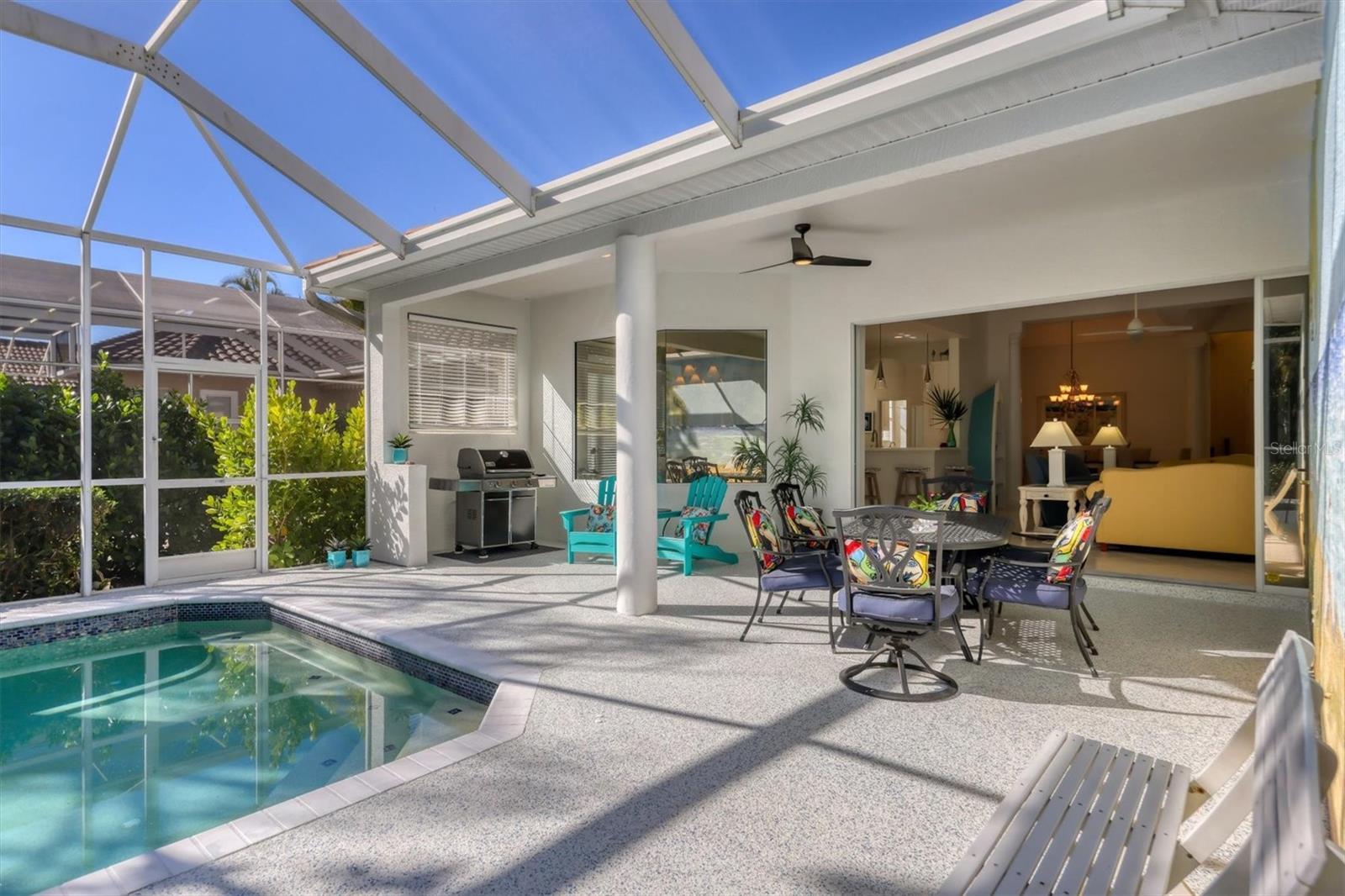 Listing photo id 27 for 8135 Abingdon Court