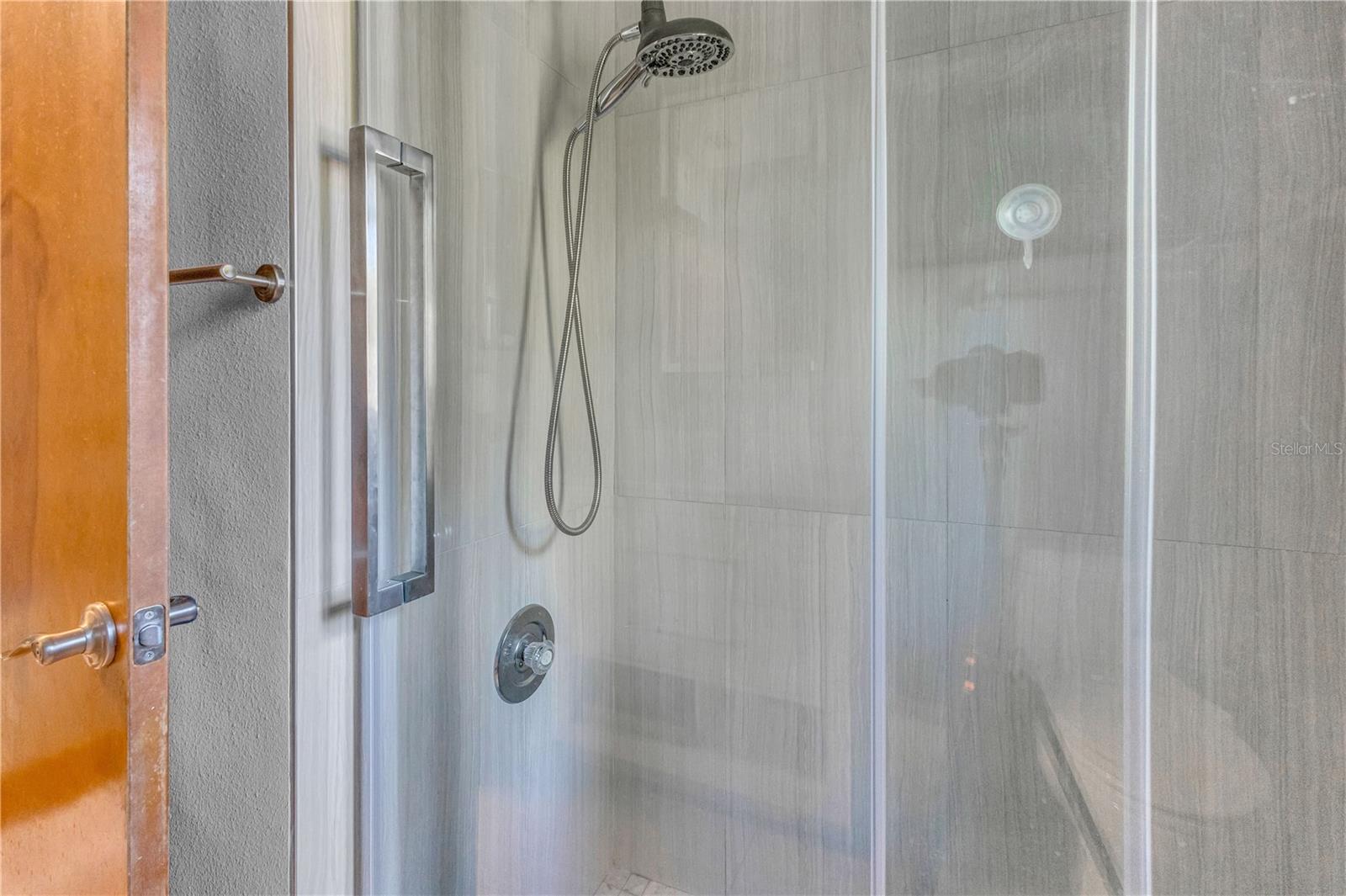 Image 24 of 48 For 1035 Sirus Trail