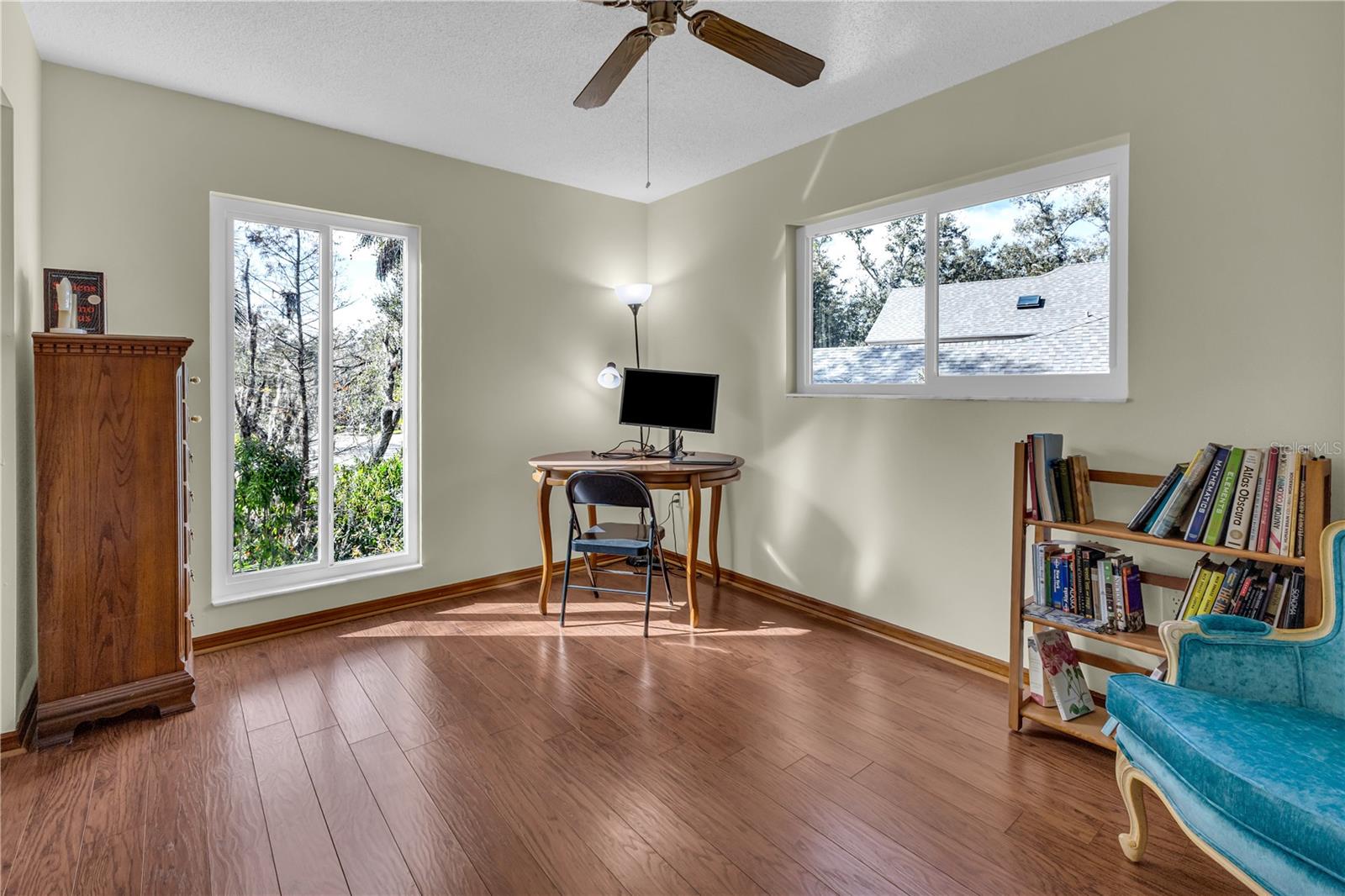 Image 28 of 48 For 1035 Sirus Trail